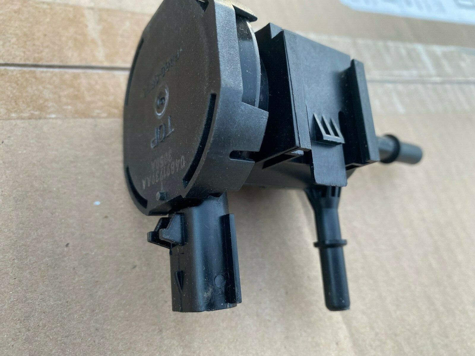 GENUINE MOPAR Vapor Canister Purge Valve 04891739AA (NEW)