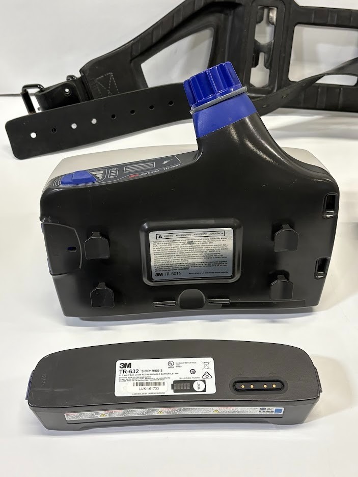 3M Versaflo TR-600 Air Purifying Respirator with Battery, Belt & Head suspension