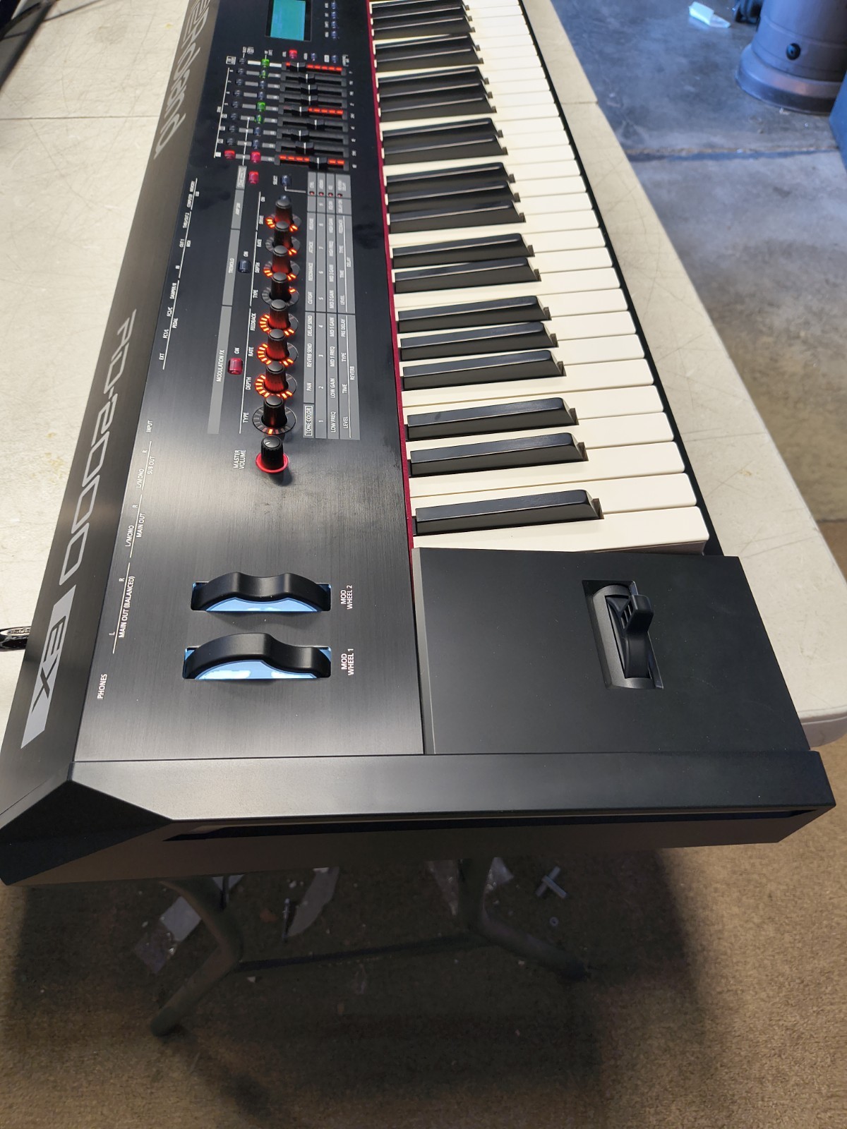 Roland RD-2000 EX digital stage piano in black, used with issues