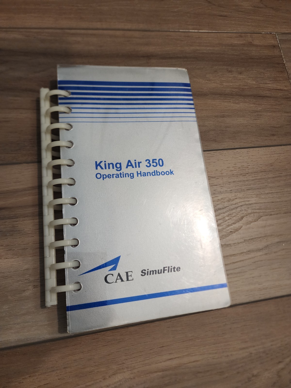 King Air 350 Operating Handbook - Aviation Pilot Aircraft Manual SimuFlite
