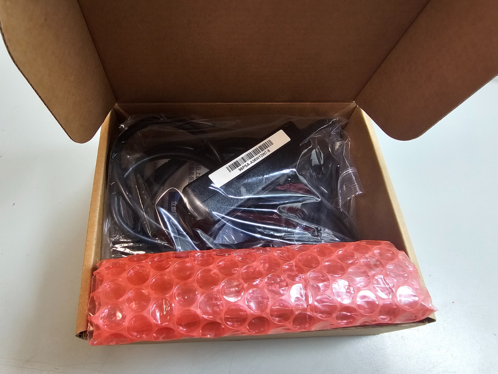 New Advantech ARK-1123 Industrial PC J1900 1.9Ghz 8GB/128GB, No OS, READ DESC!