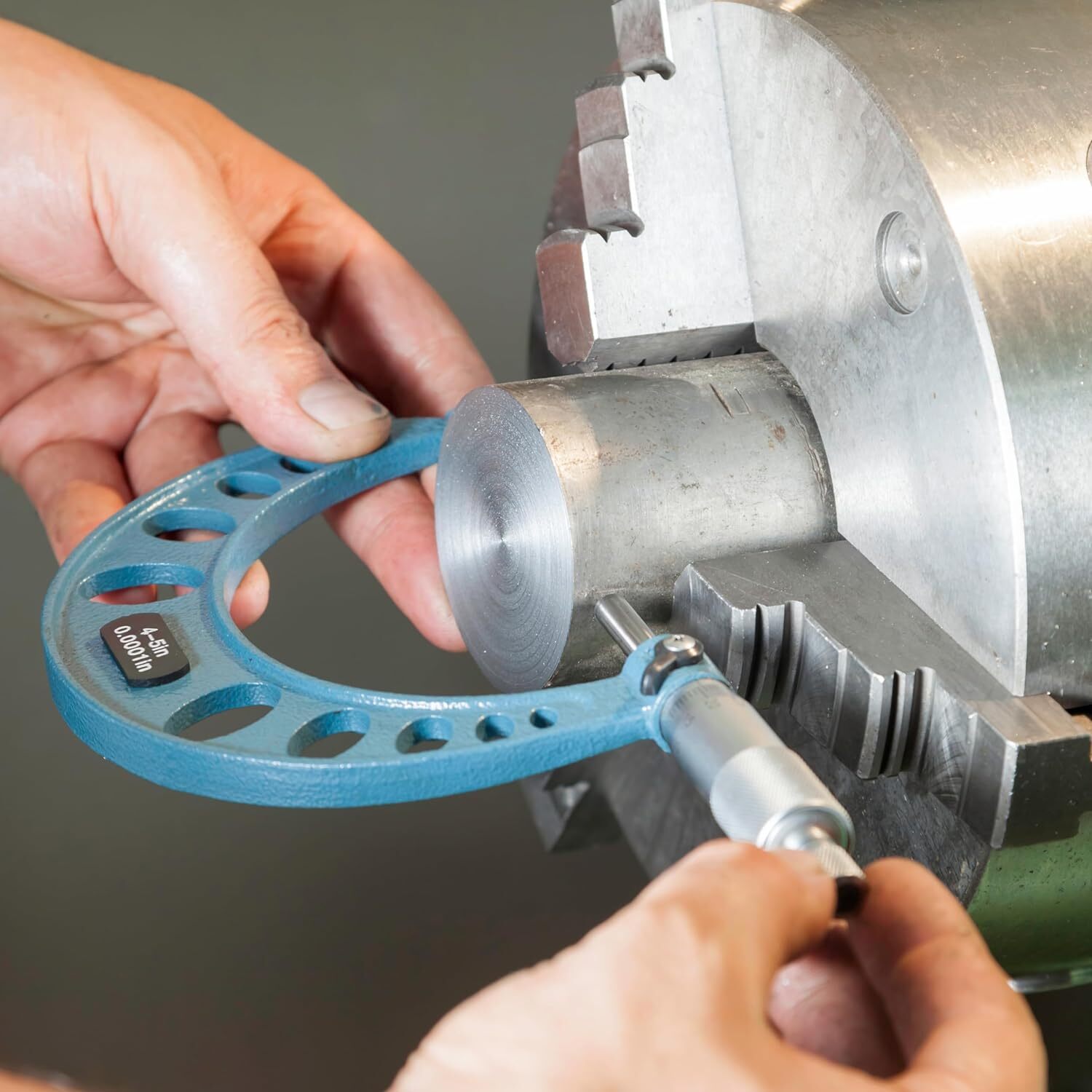 HFS(R) 4-5"x0.0001" Solid Metal Frame Outside Micrometer(Plastic Case)