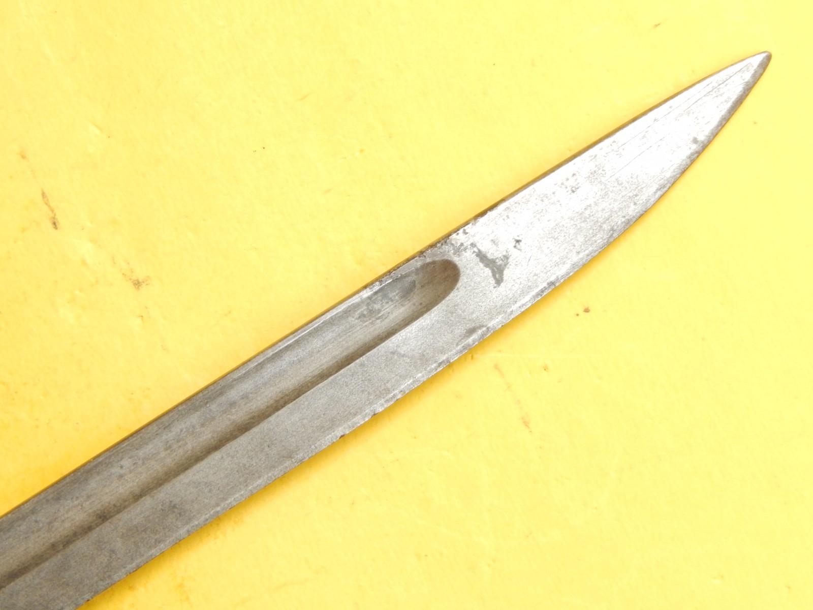 NICE ENFIELD 1907- Mk111 SWORD BAYONET /SCABBARD - CHAPMAN. - Unit Marked `