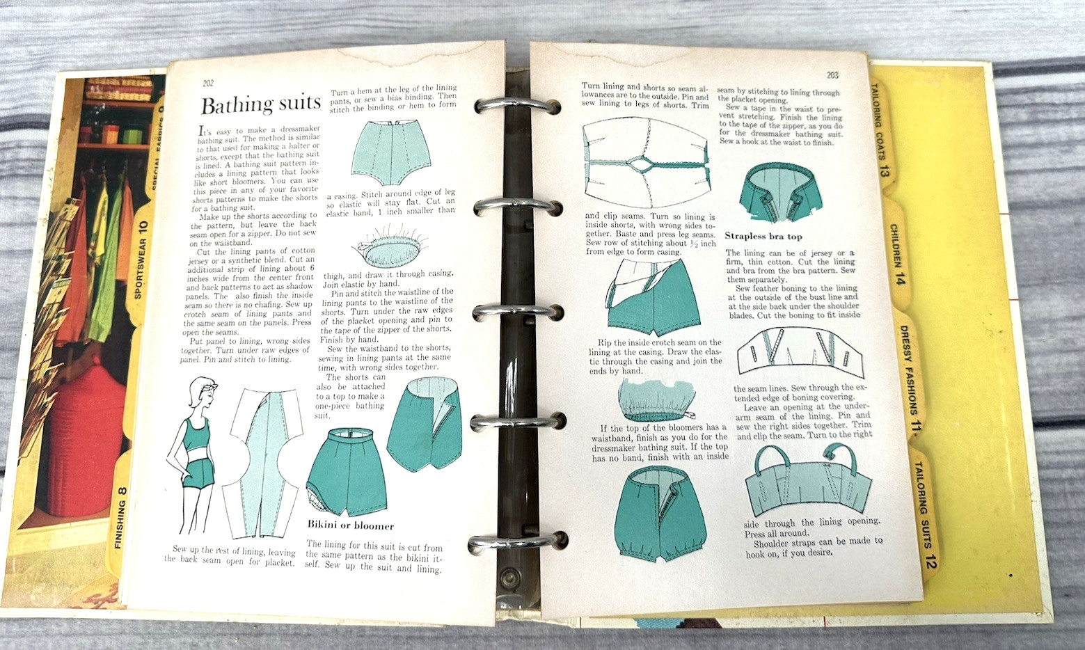 VINTAGE 1970 BETTER HOMES AND GARDENS SEWING BOOK