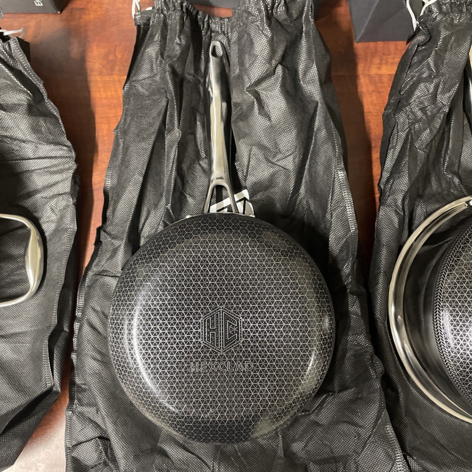 HexClad Hybrid Nonstick 6 Piece Sauce Pan Pot Cookware Set 2qt 3qt 8qt W/ Lids