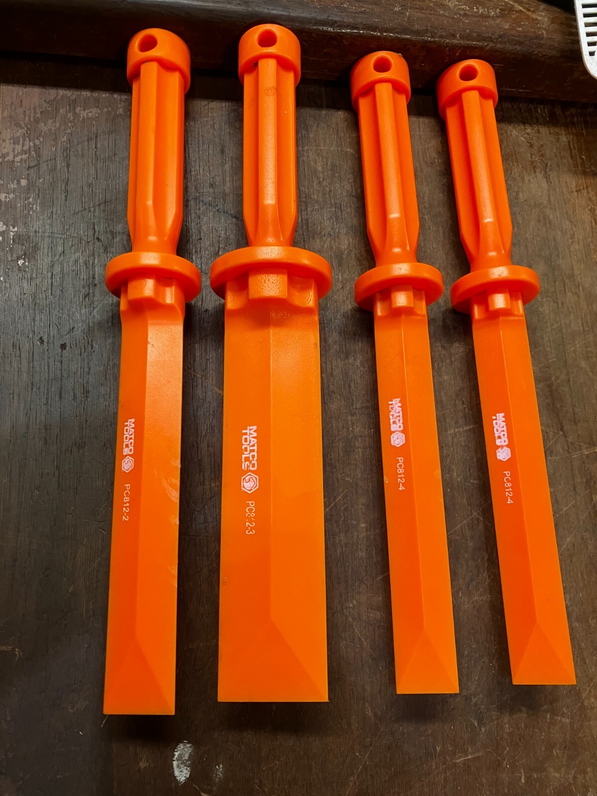 NEW 4 PIECE SET MATCO TOOLS PLASTIC CHISEL SCRAPER SET-AUTO BODY-GASKETS