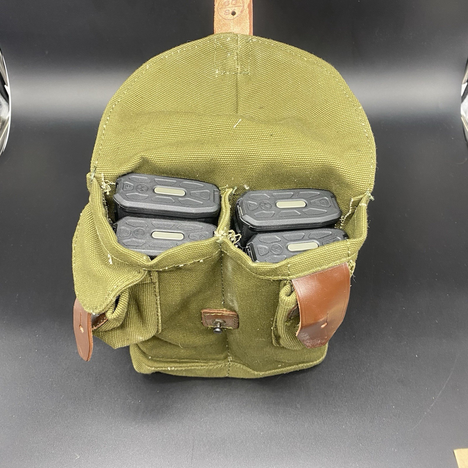 Vintage Romanian Military Surplus AK 2 Mag Magazine Pouch in Very Good Condition