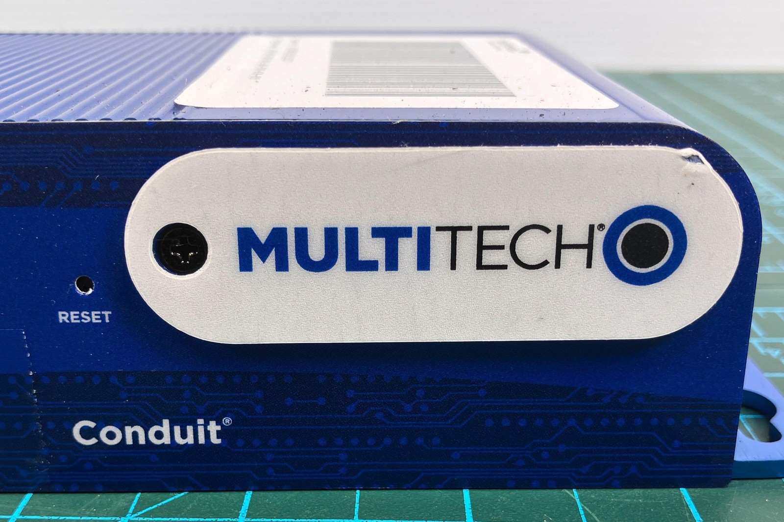 MultiTech MTCDT-L4N1-247A-915-GS-BKM Conduit LTE Gateway Blue GPS WiFi Ethernet