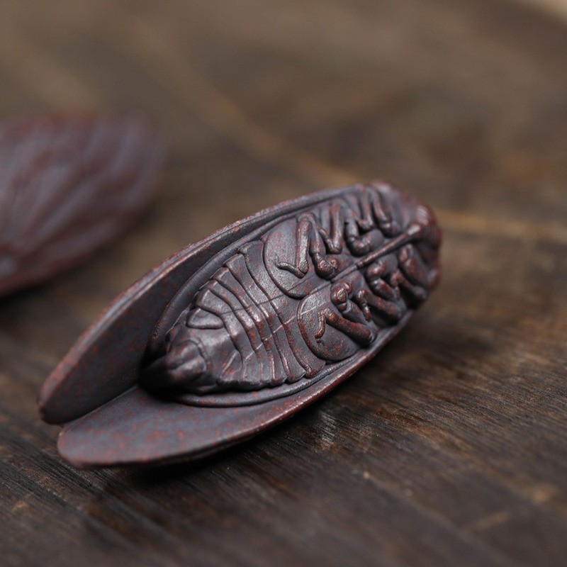 6cm Yixing Purple Clay Handcarved Cicada Statue Tea Pet Auspicious Ornament