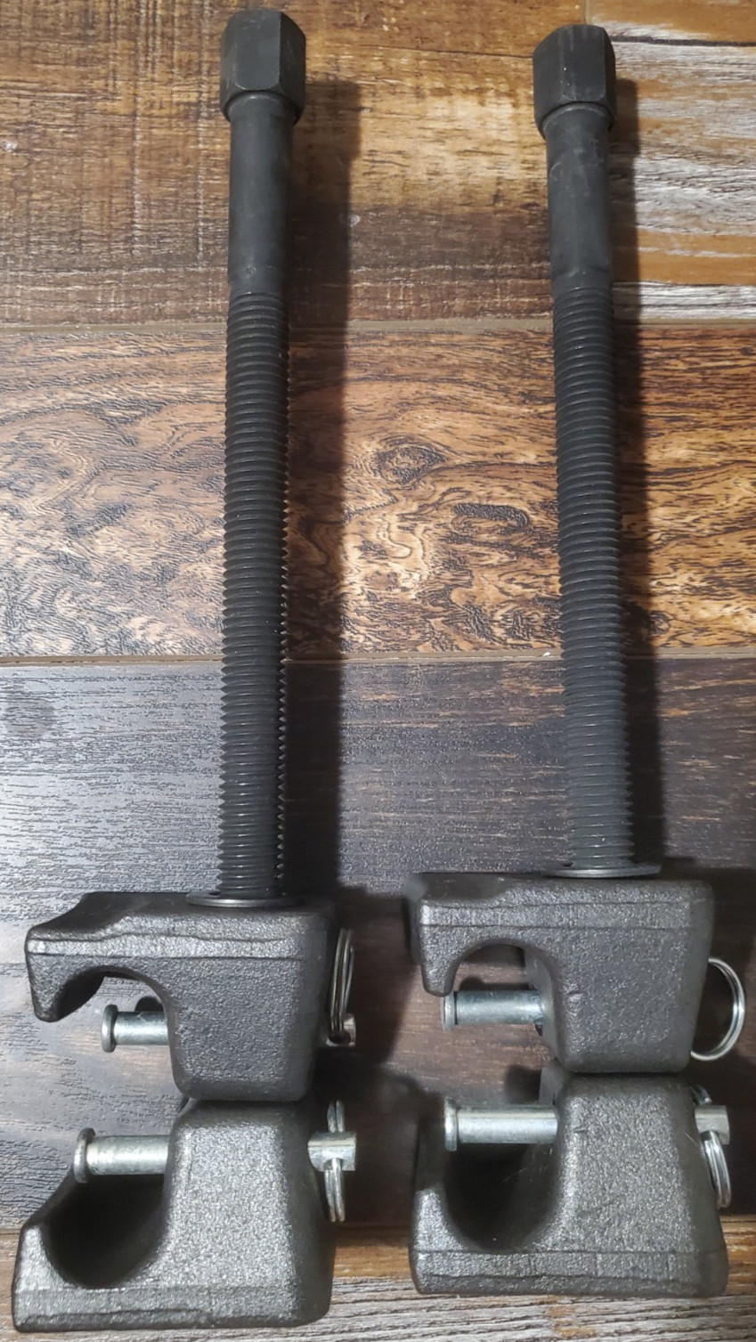 OEMTOOLS 27036 10.75 Inch MacPherson Strut Spring Compressor, Set of 2