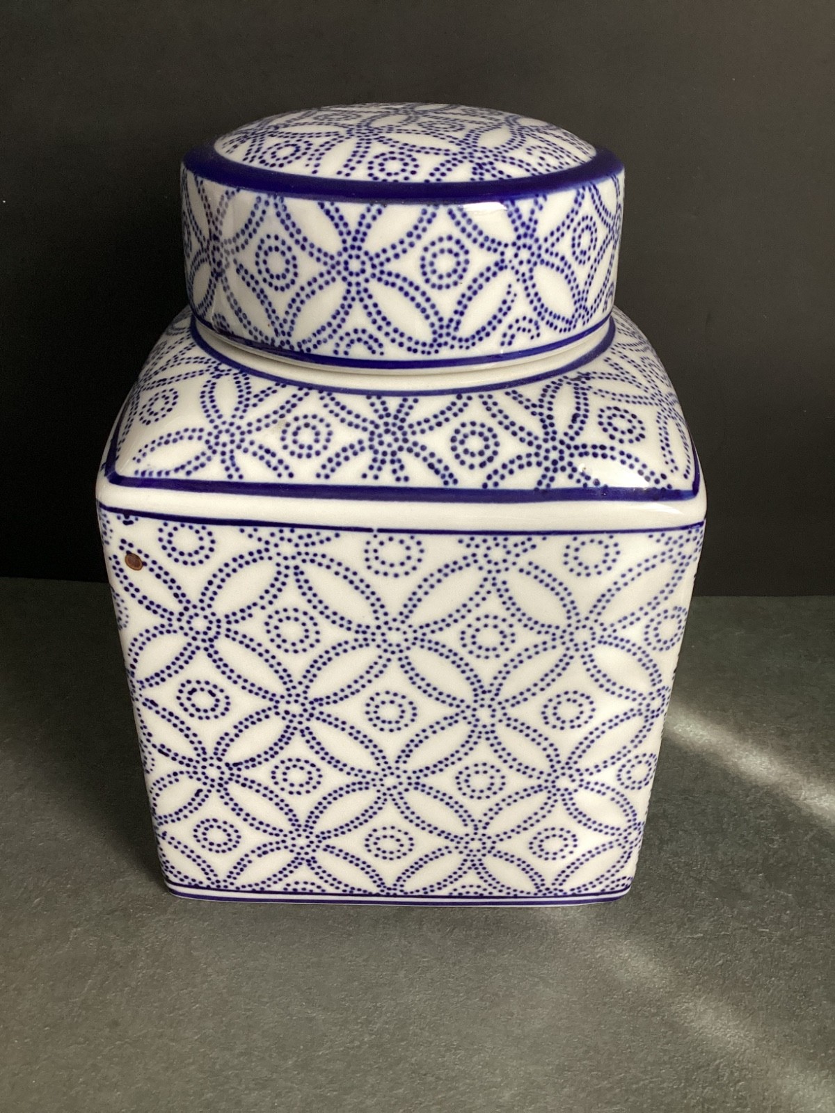 Ginger Jar Blue & White Square Ceramic Vintage