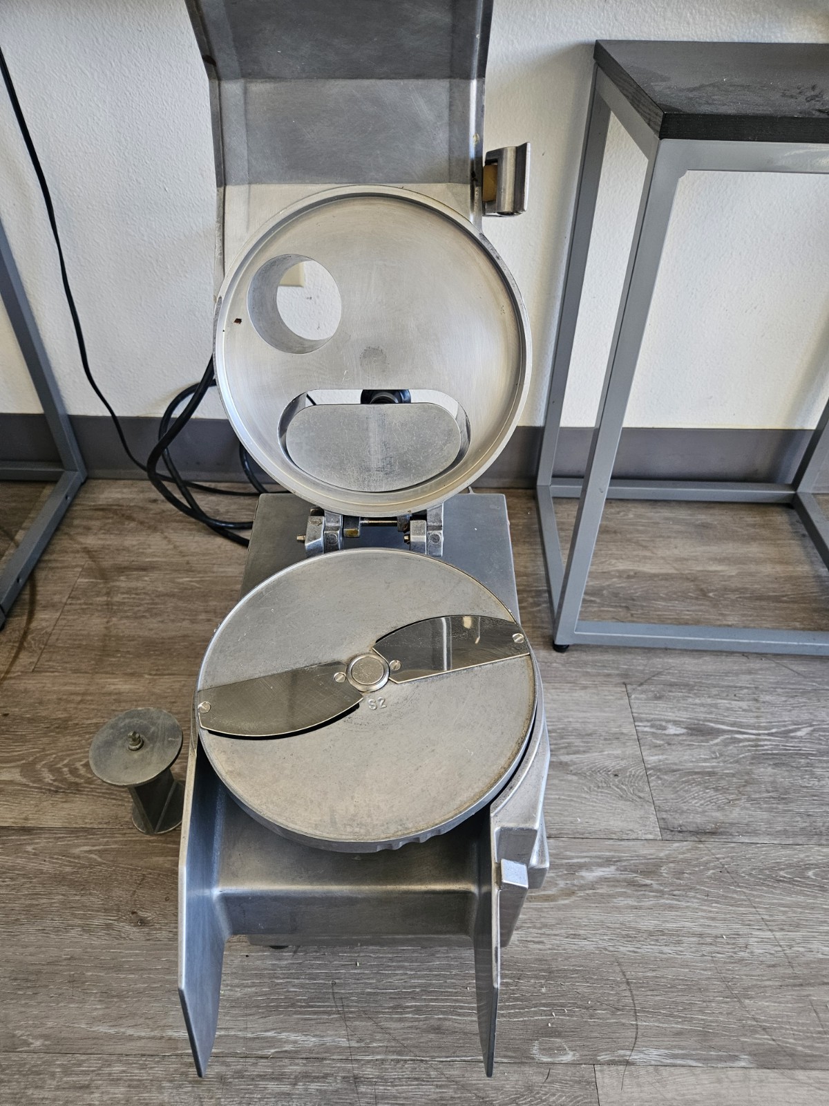 Mannhart M2000 Commercial Electric Food Processor Unit Only Tested Working