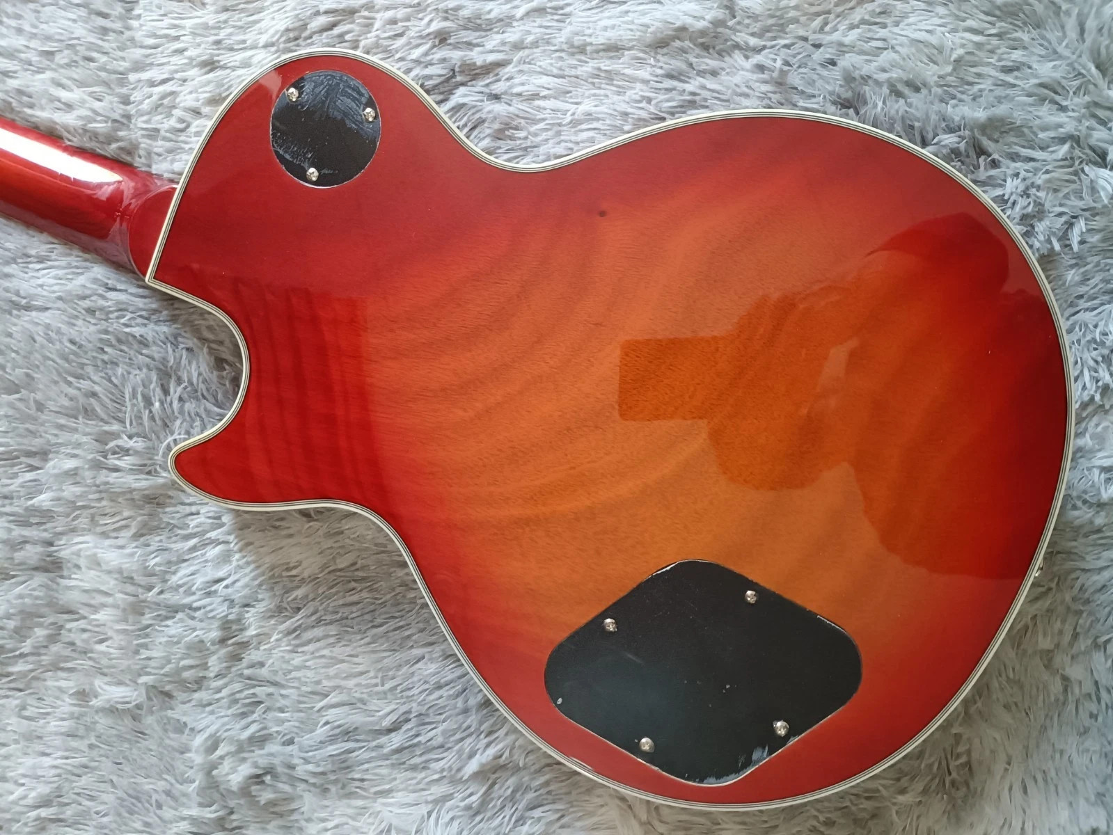 US Warehouse Custom LP Cherry Sunburst Electric Guitar - Mahogany Body