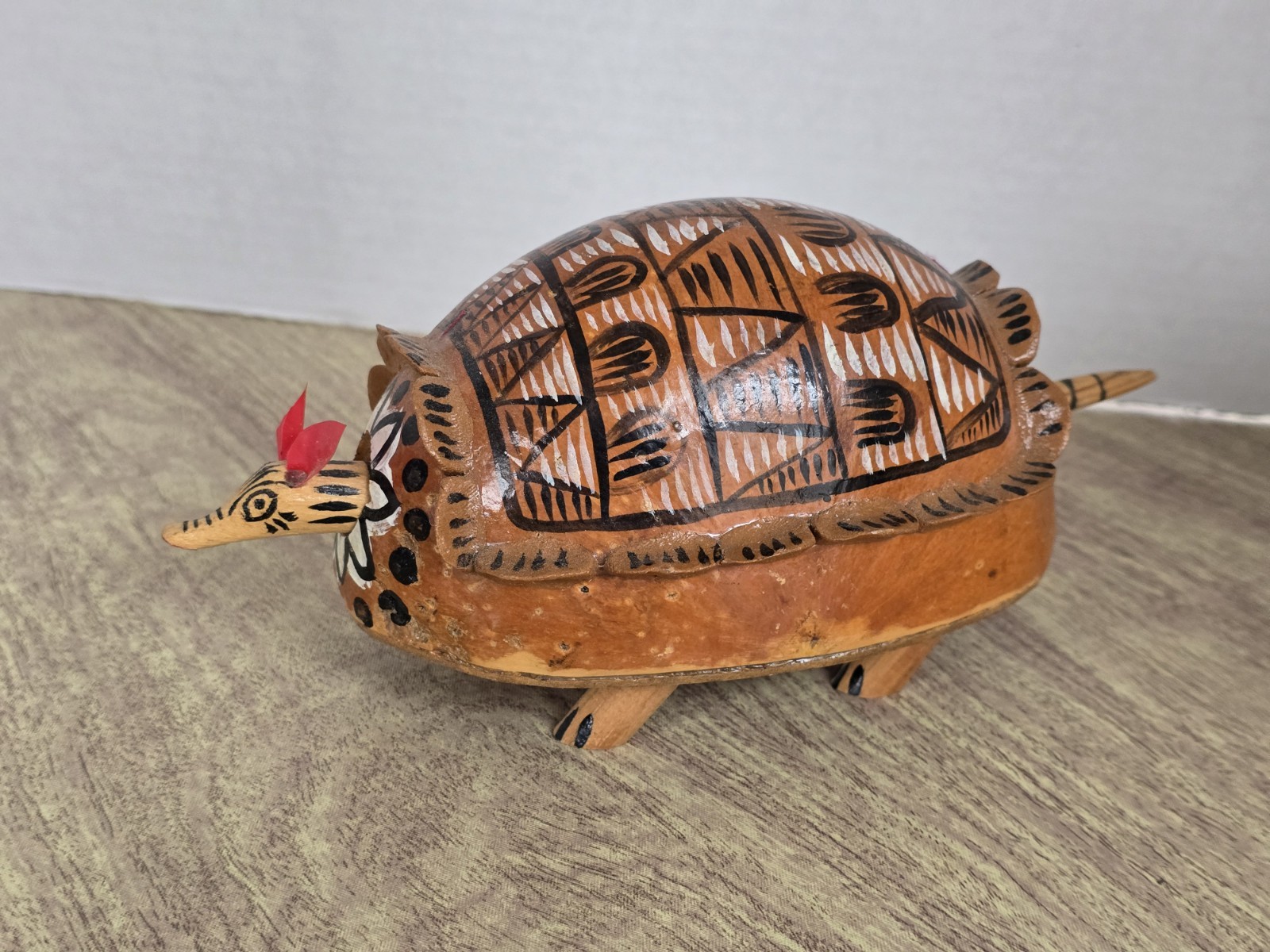 Vtg Armadillo Alebrije Bobble Head Hand-Made Mexican Folk Art Wooden