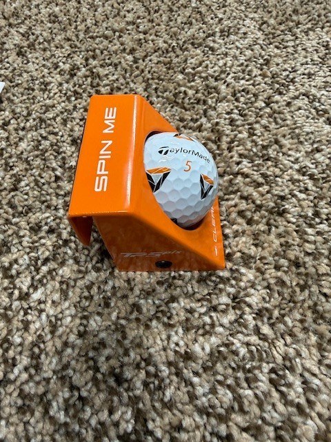 NEW TaylorMade TP5 PIX Spinner Display Fidget Toy - RARE FIND w/ FREE SHIP