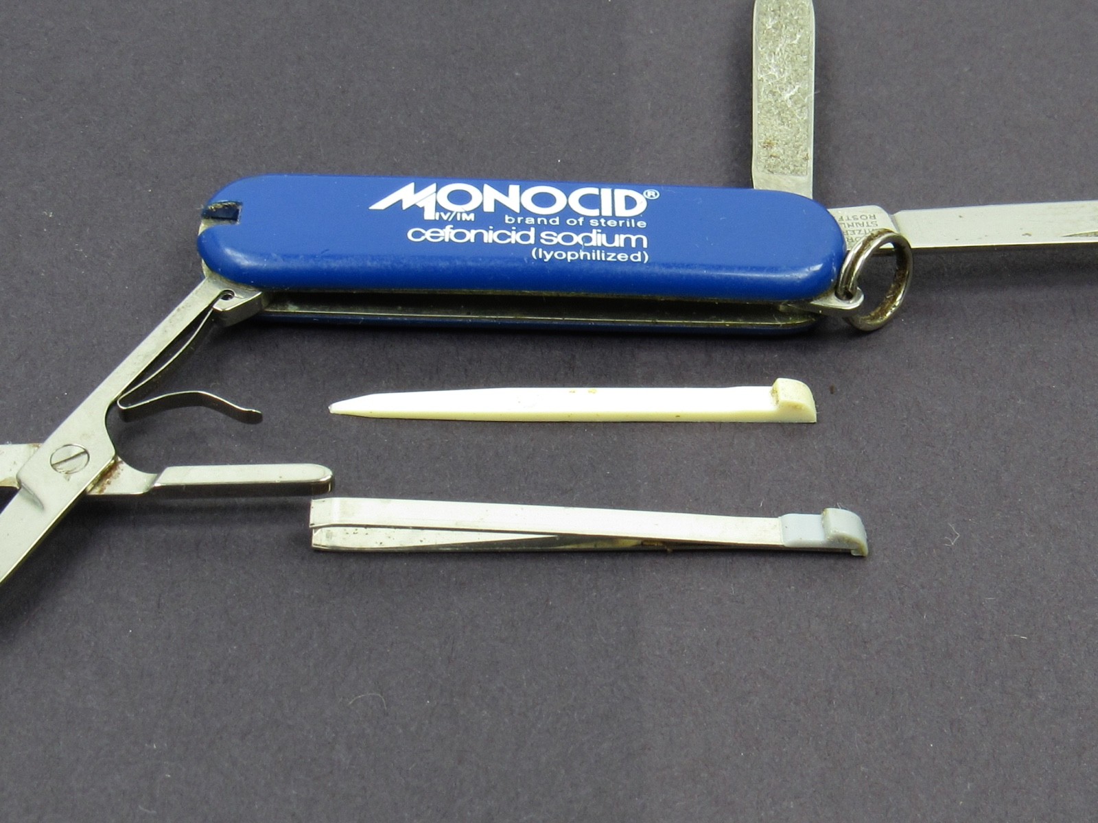 Monocid Victorinox Swiss Pocket Knife Drug Rep Pharmaceutical Promo Advertising