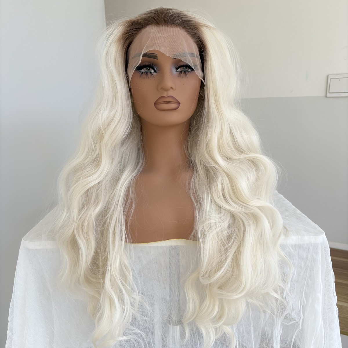 T Lace Front Wig Layered Synthetic Hair Heat Resistant Long Wavy Ombre Blonde