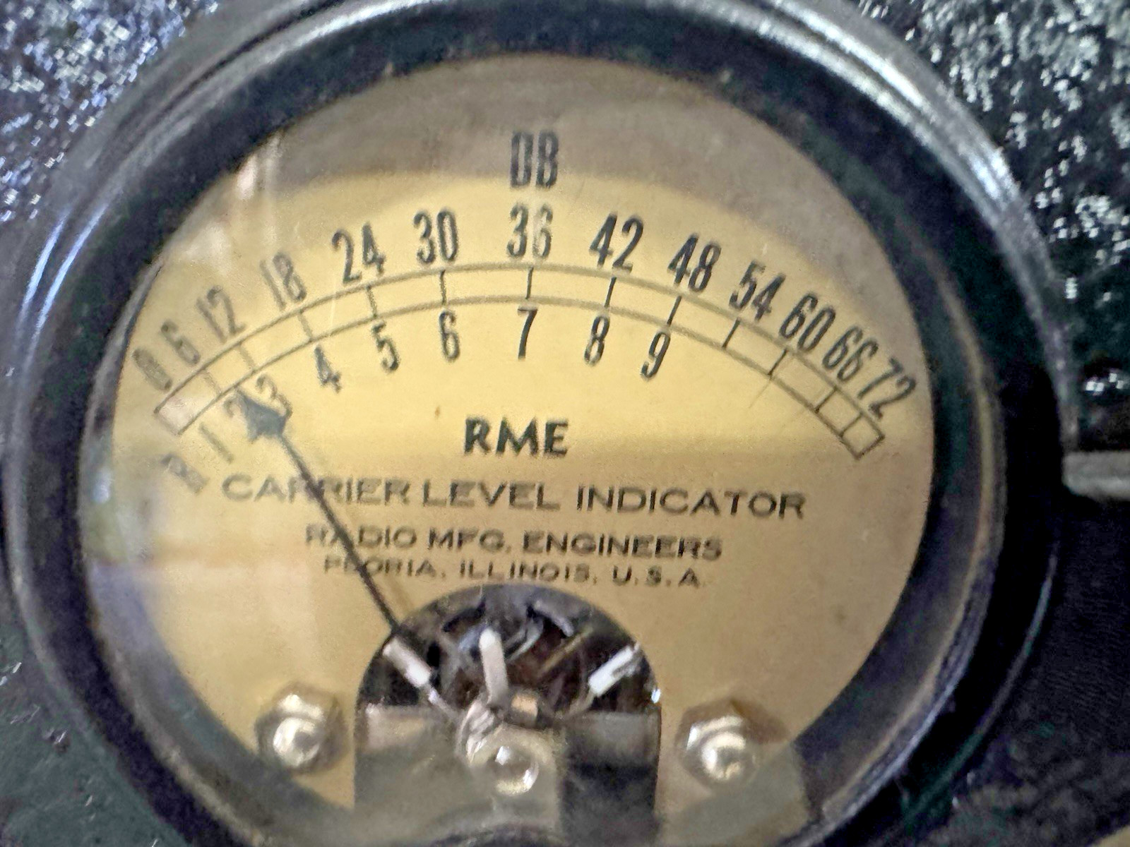 RME (Radio Manufacturing Engineers) Model 69 Ham Receiver – 1935–1940 – Untested