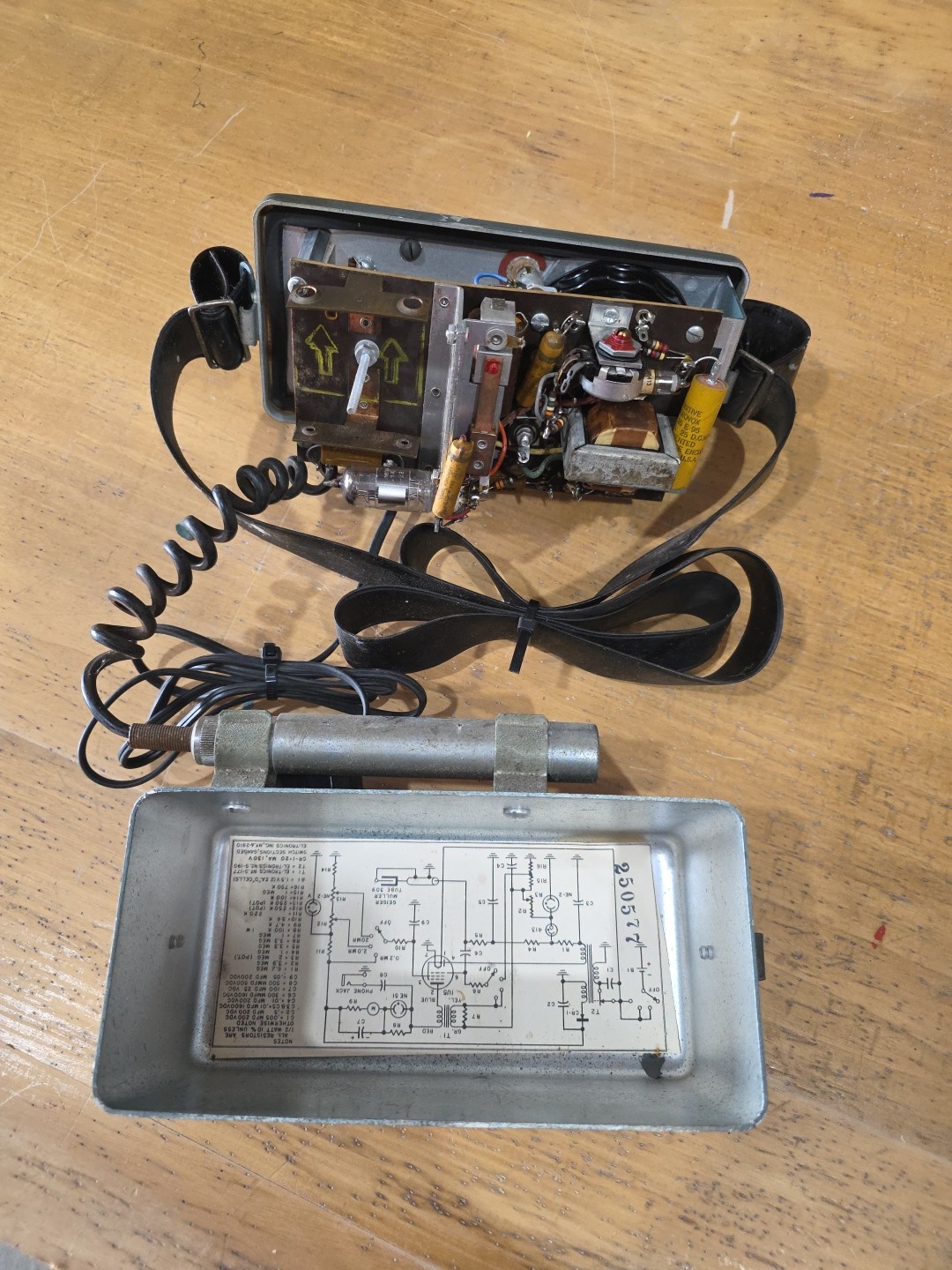 ♻ Vintage Sears Tower 6157 Geiger Counter Radiation Detector ♻ Untested