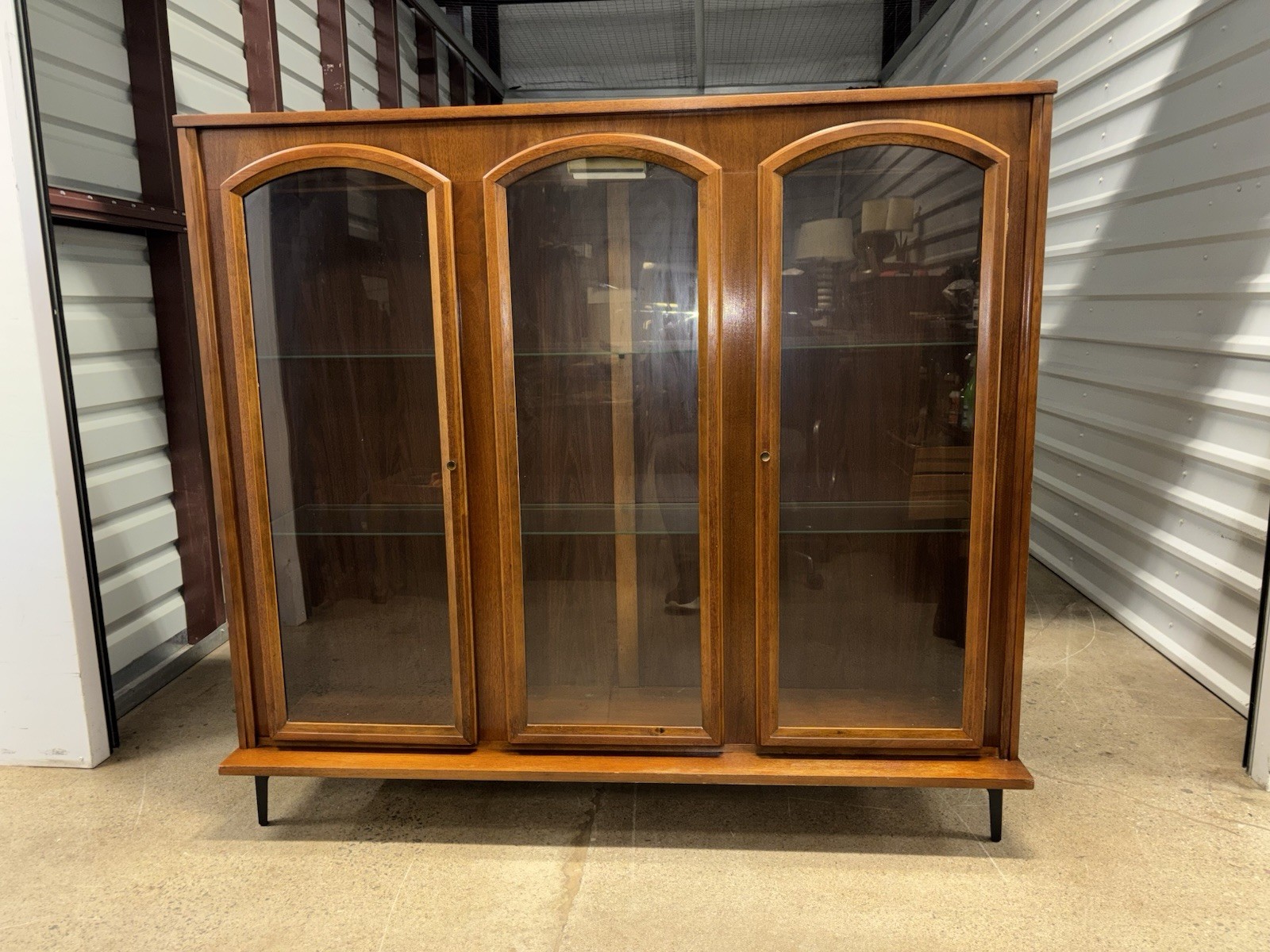 Vintage Mid Century Modern China Hutch