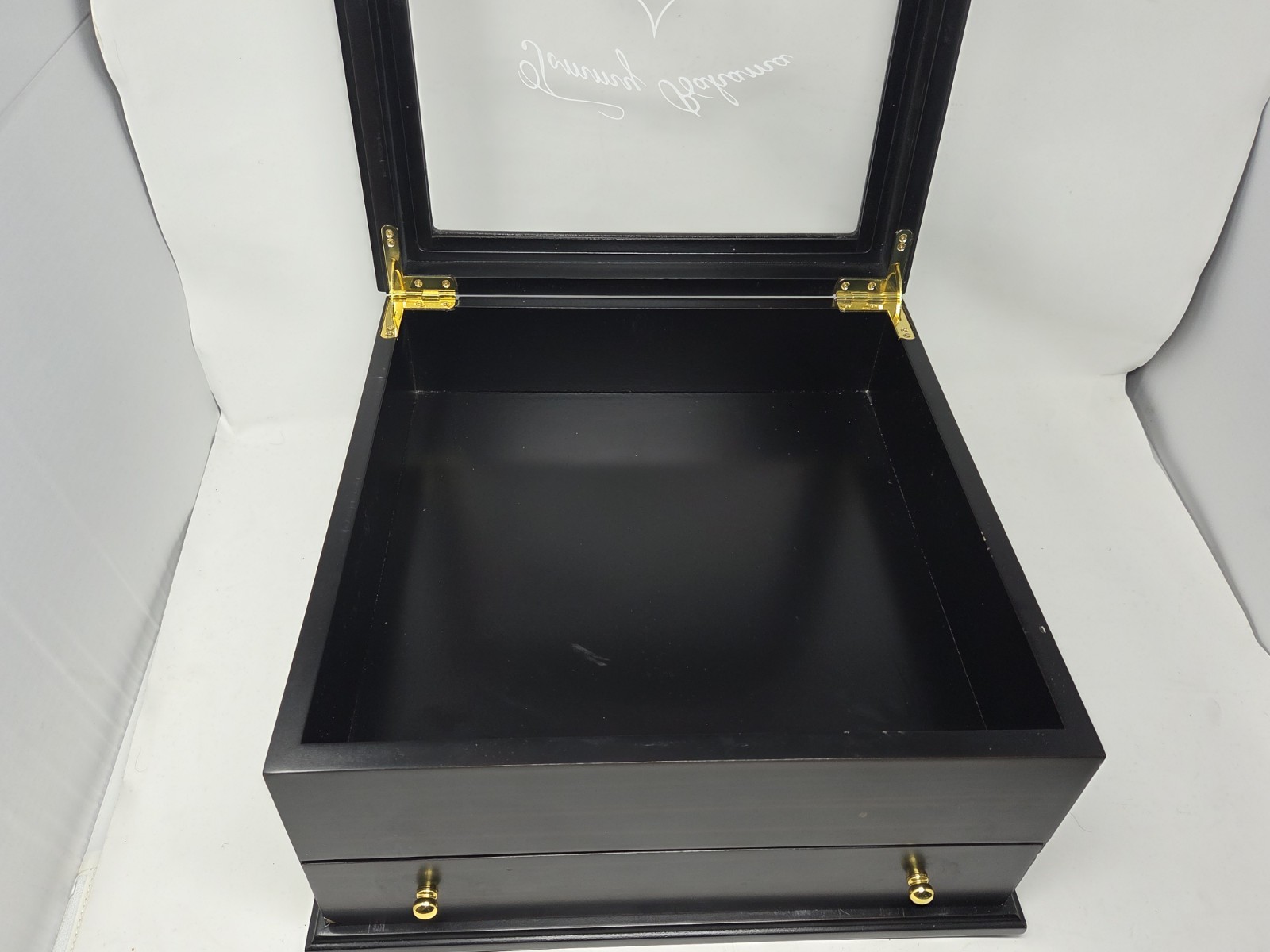 Tommy Bahama Paradise Casino Portable Roulette Wheel