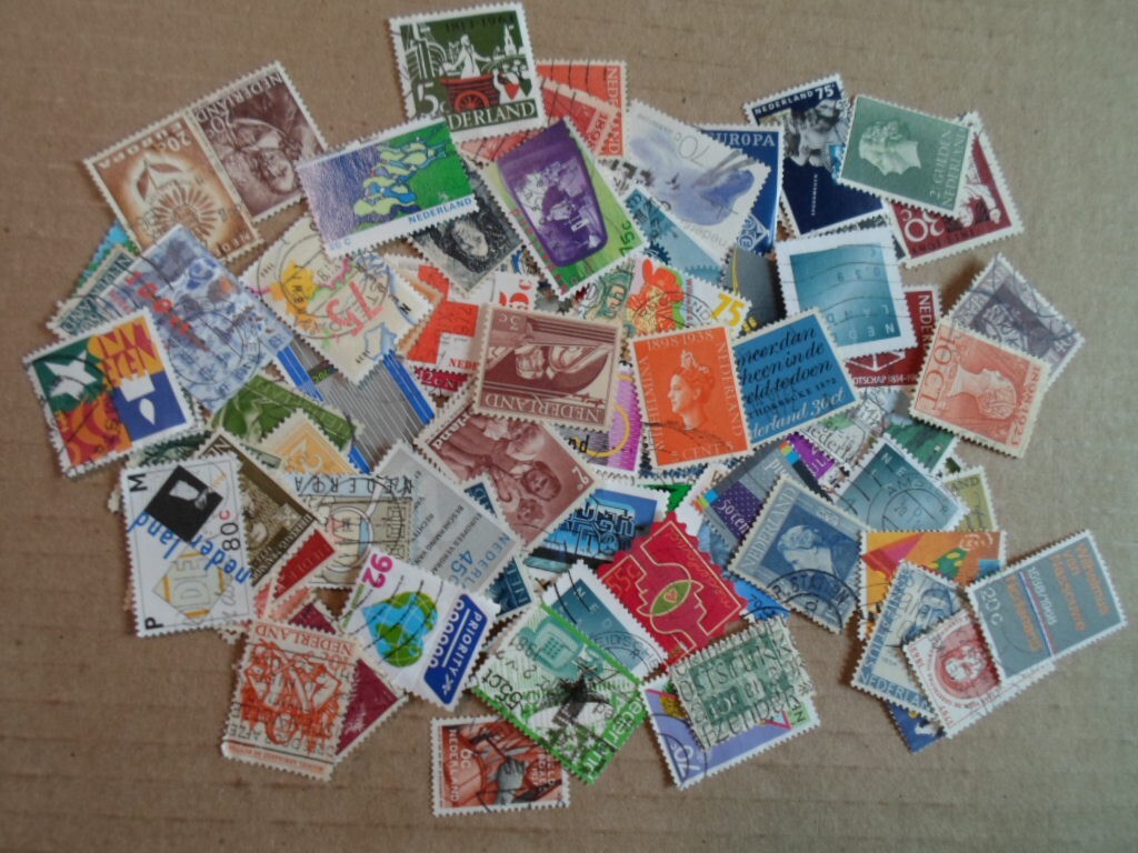 Collection lot 95 different large stamps of the Netherlands - packet B