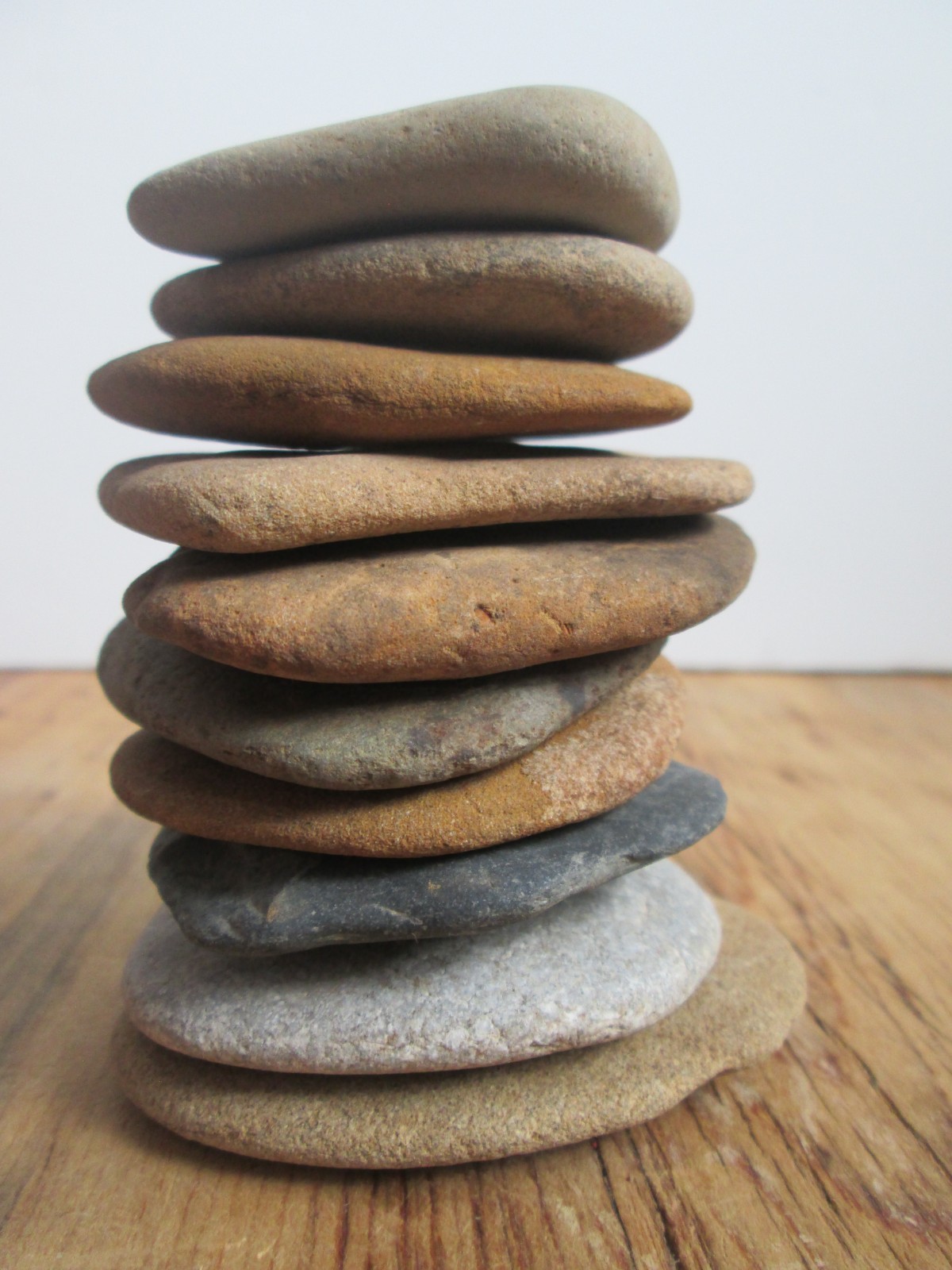 Set 10 Flat Natural River Rocks Stones Stacking Creek Feng Shui Cubicle Desk Art