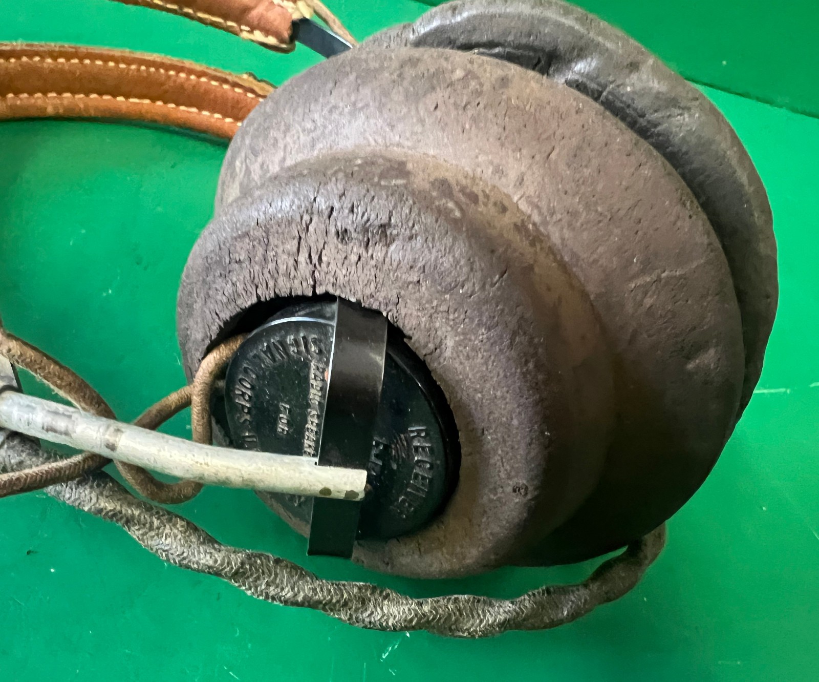 AIR CORPS TYPE HB-7 HEADSET W/R-14 RECEIVERS-