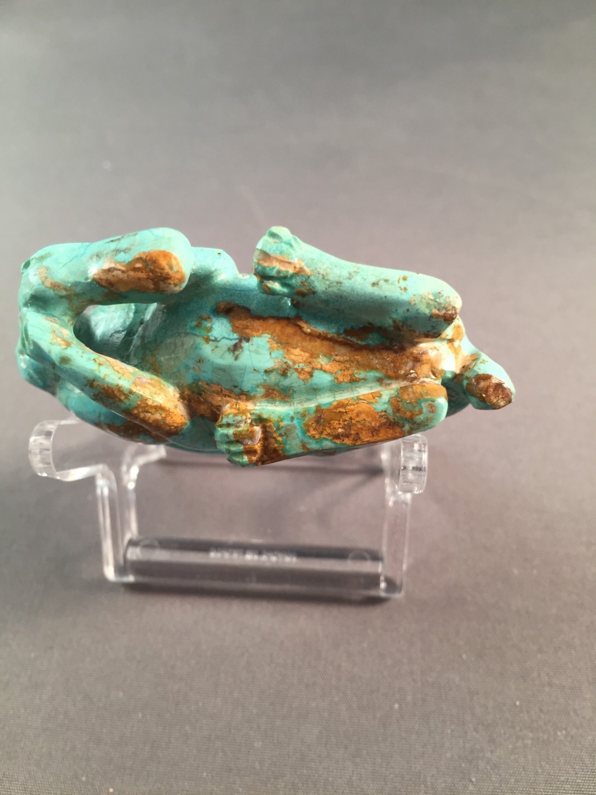 HAND CARVED TURQUOISE RABBIT