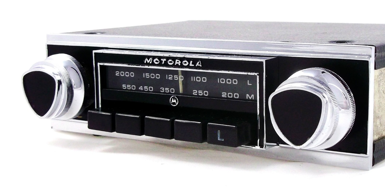 Motorola 114 UPGRADED Vintage Classic Car Radio with BLUETOOTH (Neg- Earth)