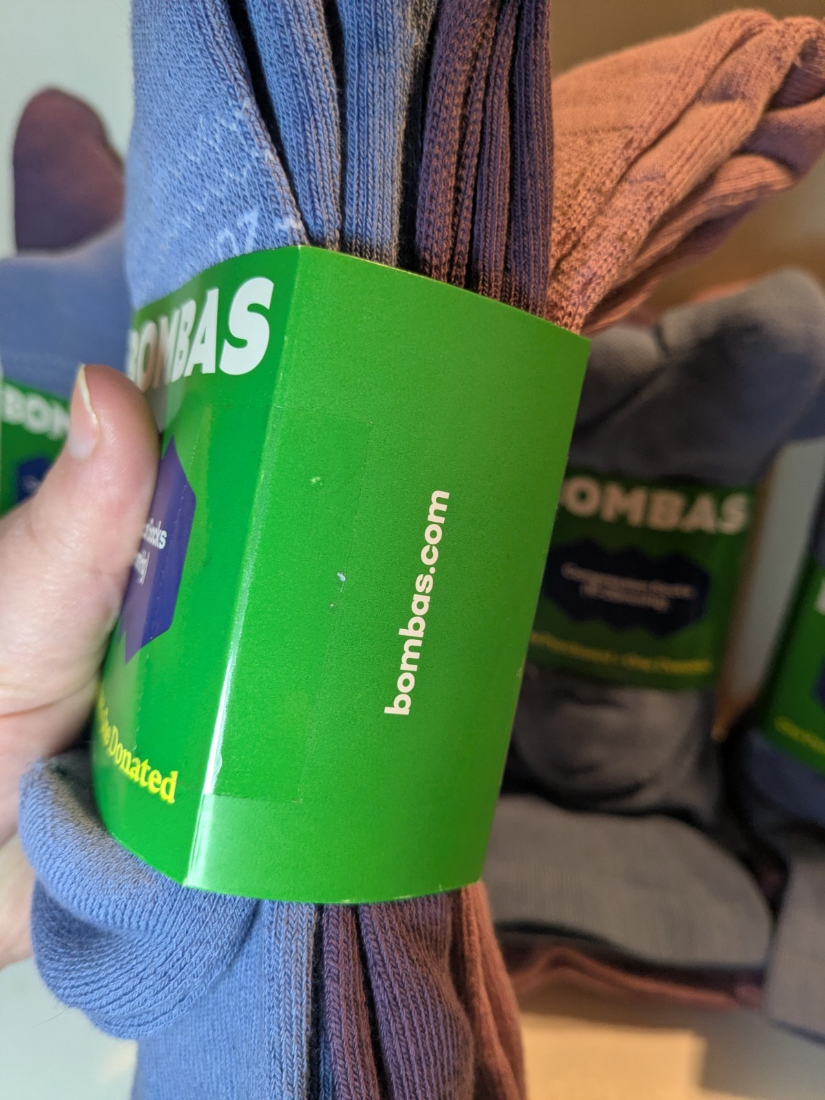 (1) Bombas 3 Pack Large Knee High Compression Socks 15-20mmHg Blue Purple Pink