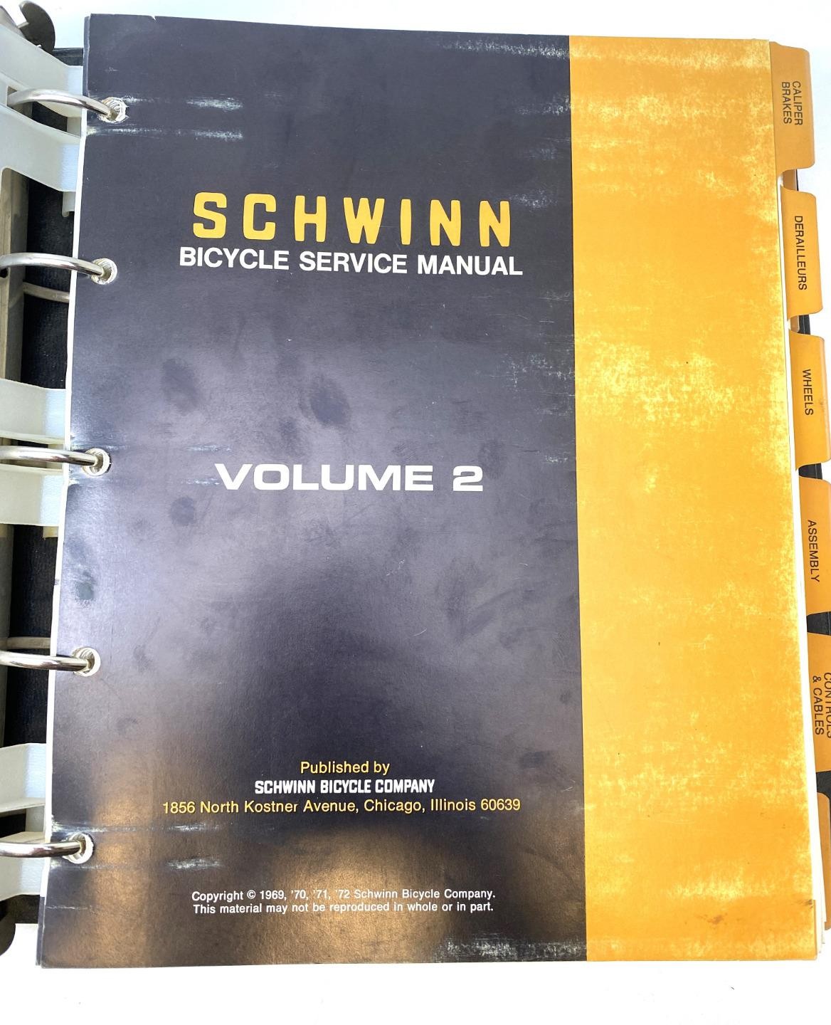 69-72 Schwinn vintage SERVICE MANUALS Volume 1&2 Excellent condition 3 Ring