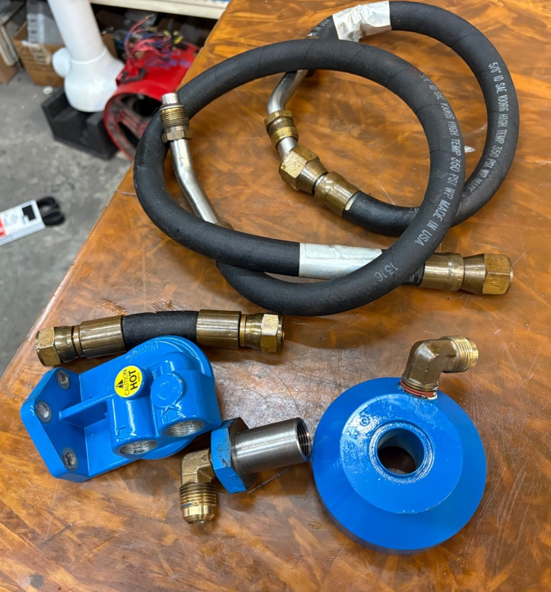 CRUSADER REMOTE OIL FILTER HEADER W/ HOSES & ADAPTER RA98106A R079051...