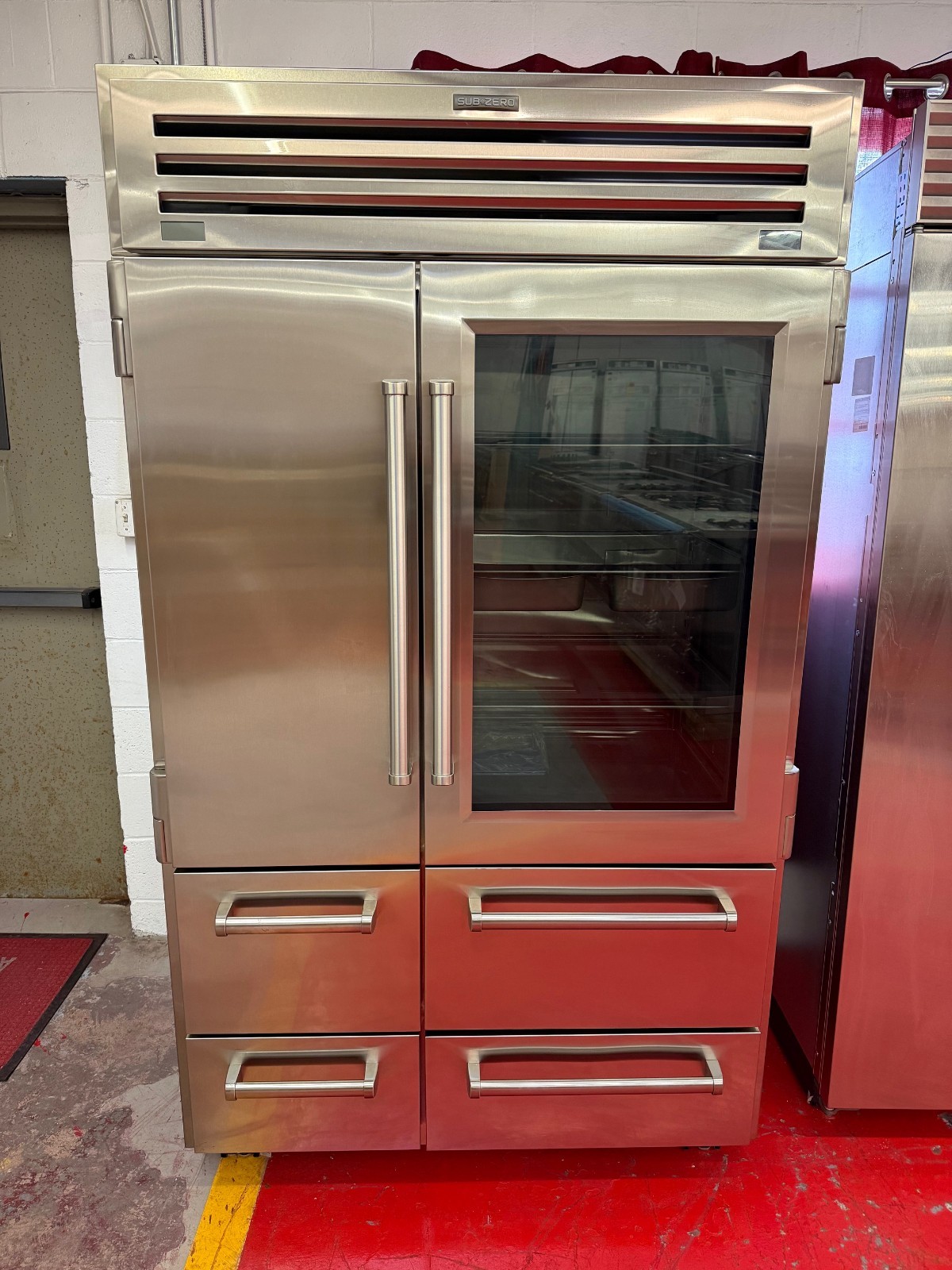 48” Subzero Pro Refrigerator Freezer PRO4850G (New Showroom 2019 Model)