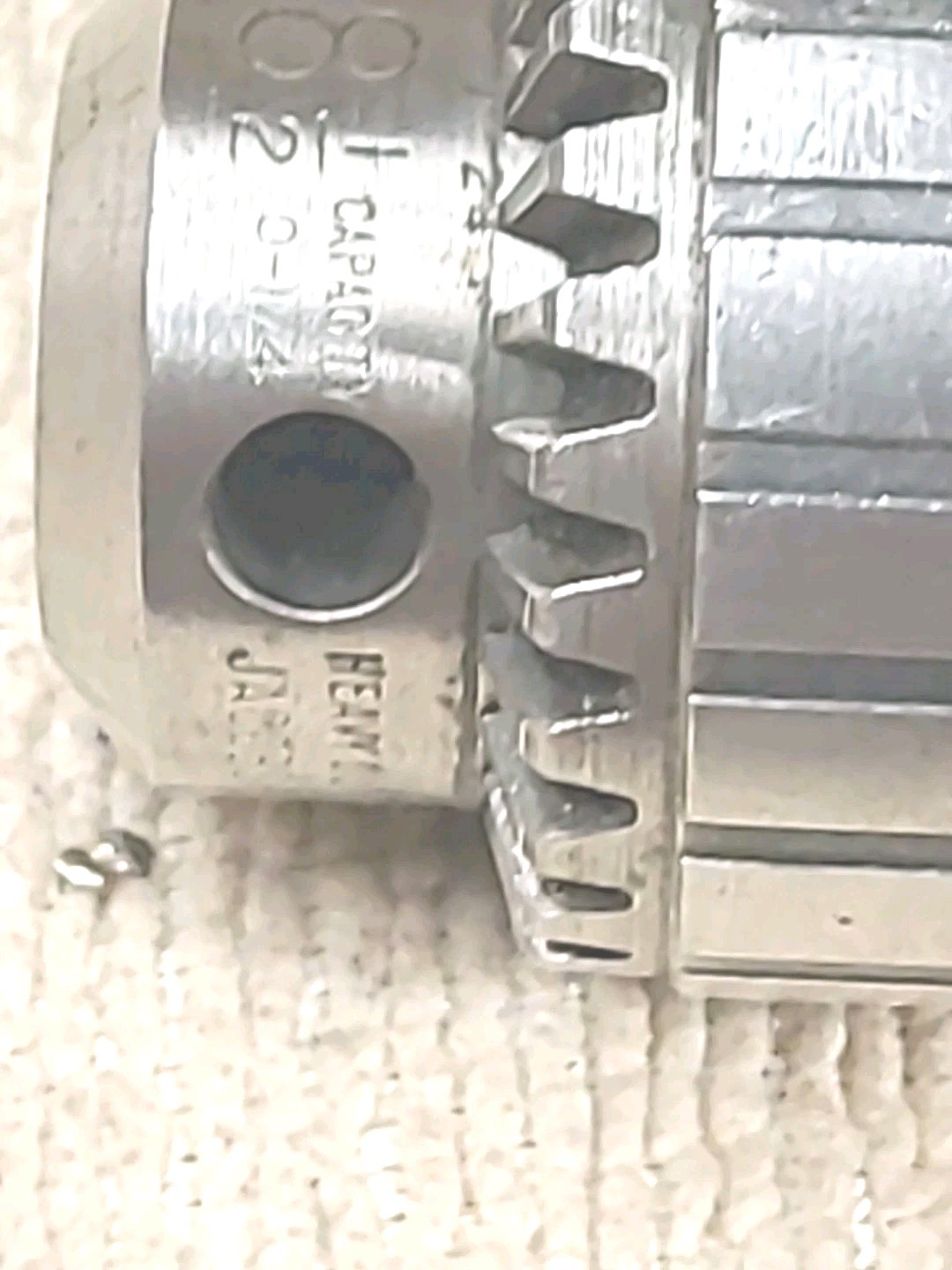 Jacobs 8-1/2 Heavy Duty Ball Bearing Super Chuck, 5/8" Shank w/ Jacobs Key.