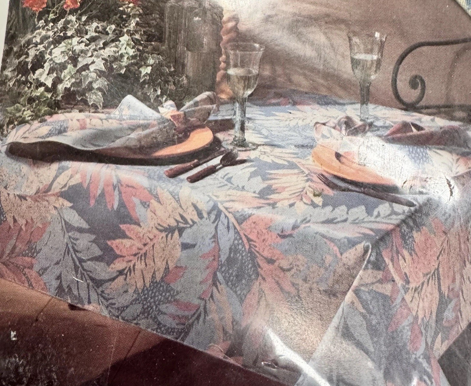Vintage 90s Cozumel Beach Print Table Runner 15x70 Tropical Leaf Pastel NEW