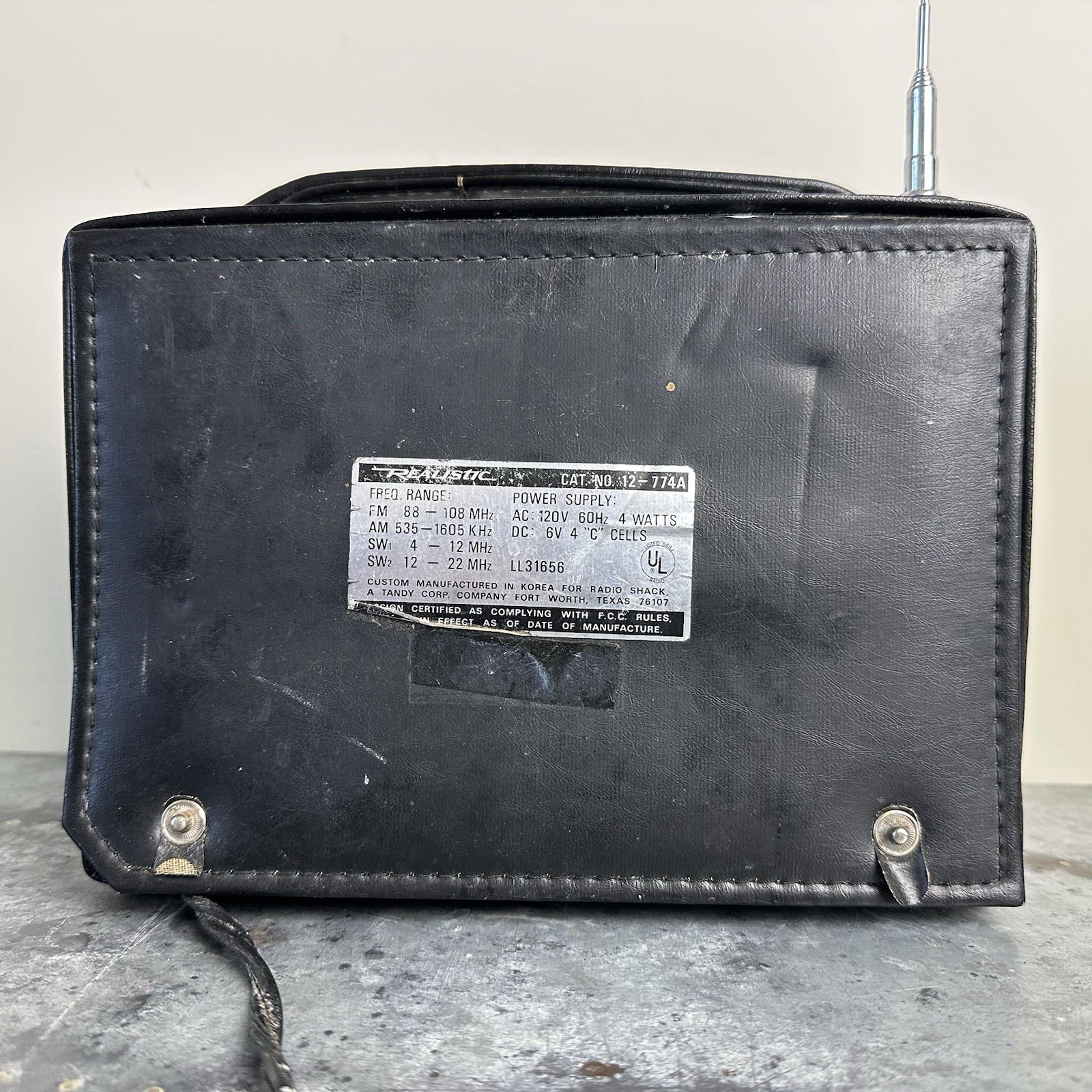 Vintage Radio Realistic Astronaut4 12-774A Tested