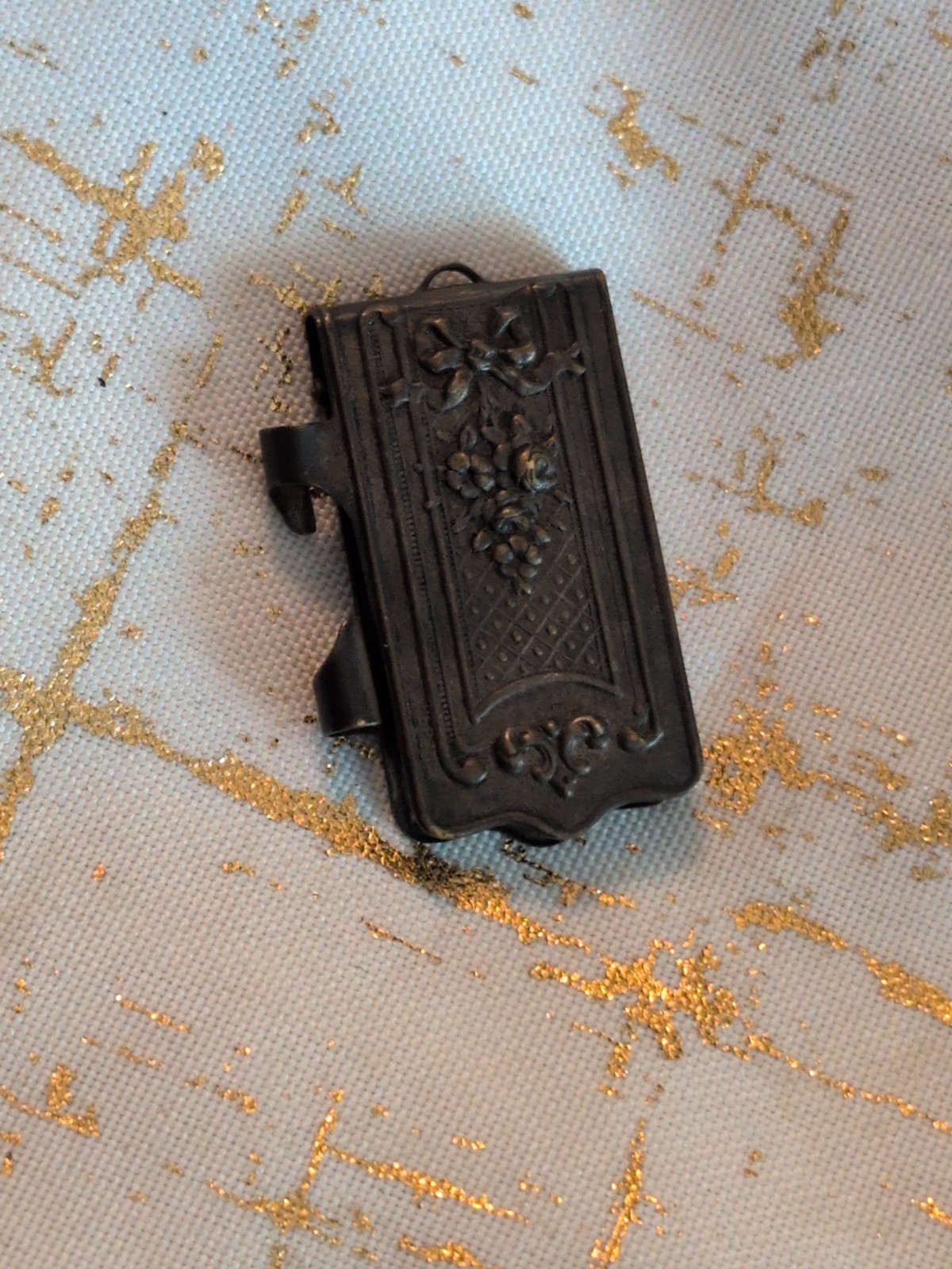 Antique WW 1 Souvenir Miniature Locket Photo Album Black & White Photos Book VTG