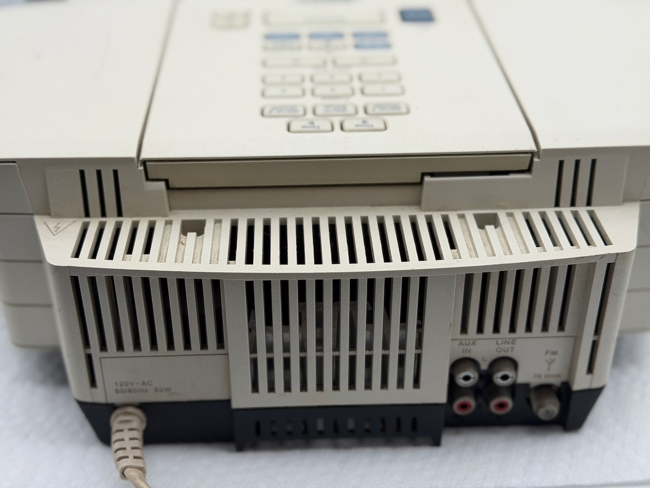 Bose Wave Radio AWRC-1P Ivory Stereo No Remote, CD Player No Work- Sounds Great!