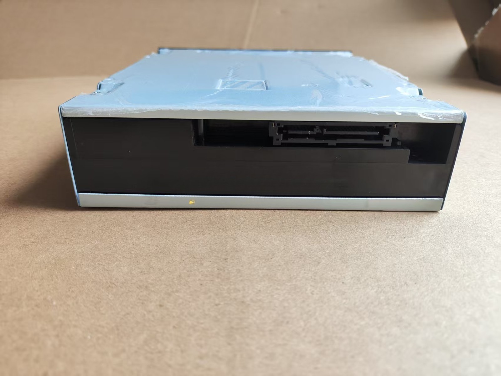 for Pioneer Blu-ray playback and burning optical drive supports UHD BDR-S11JX.