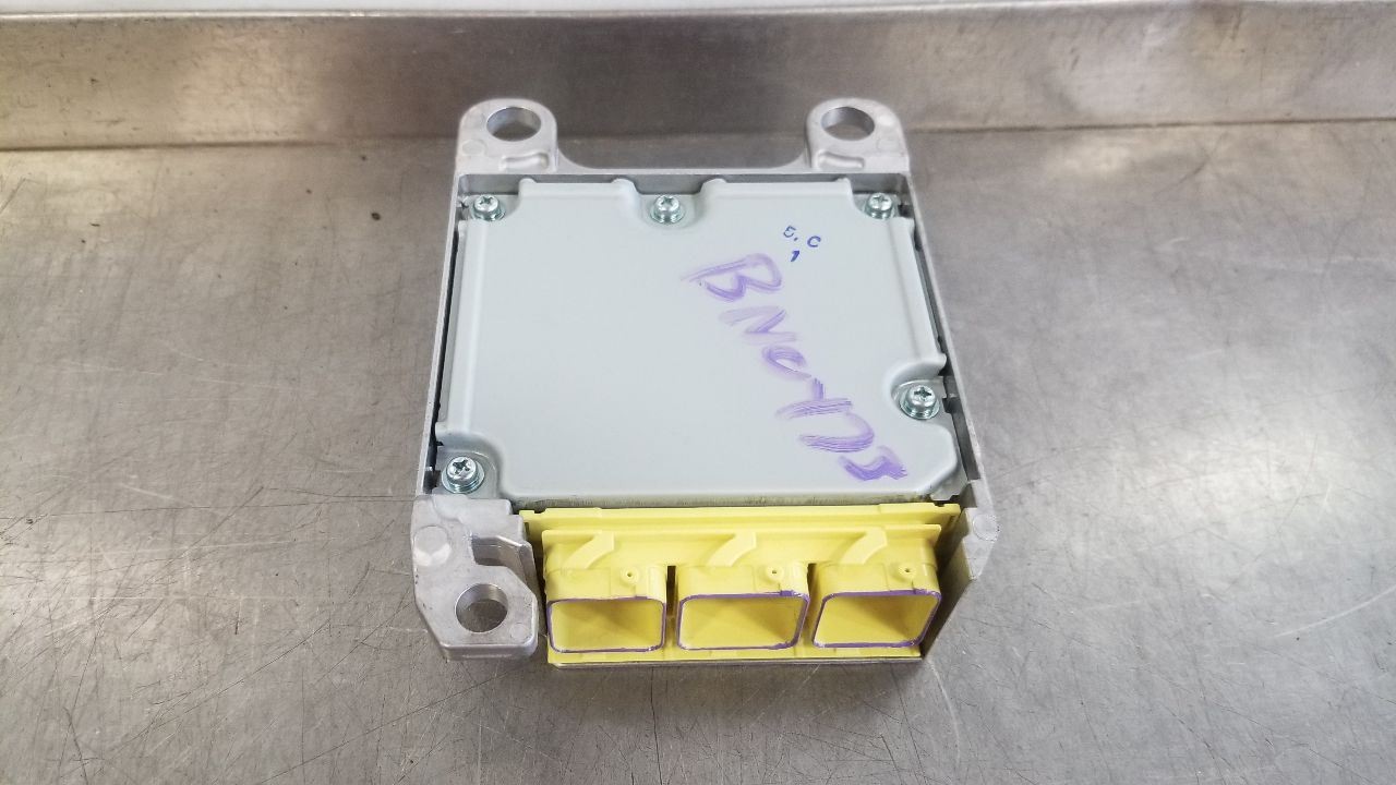 18-19 TOYOTA CAMRY OEM BAG SRS RESTRAINT CONTROL MODULE 8917006641