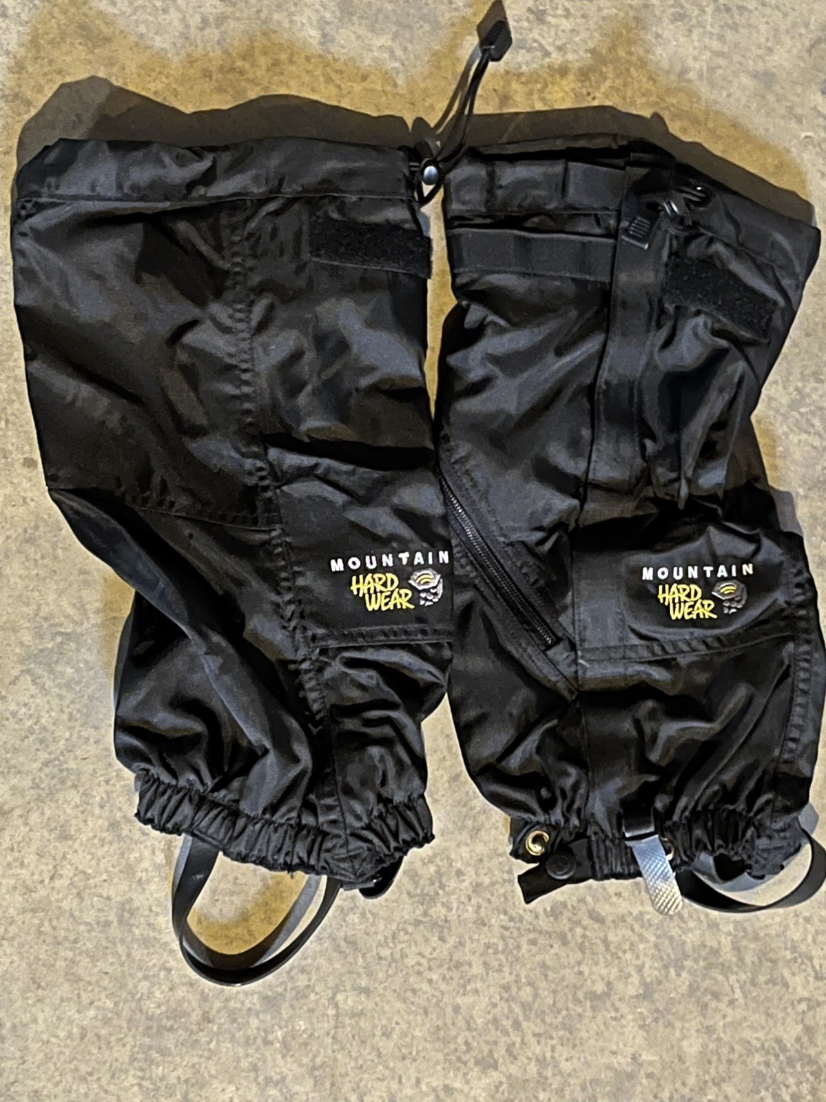 Mountain Hardware Leg Gaiters  Size Medium Black Unisex