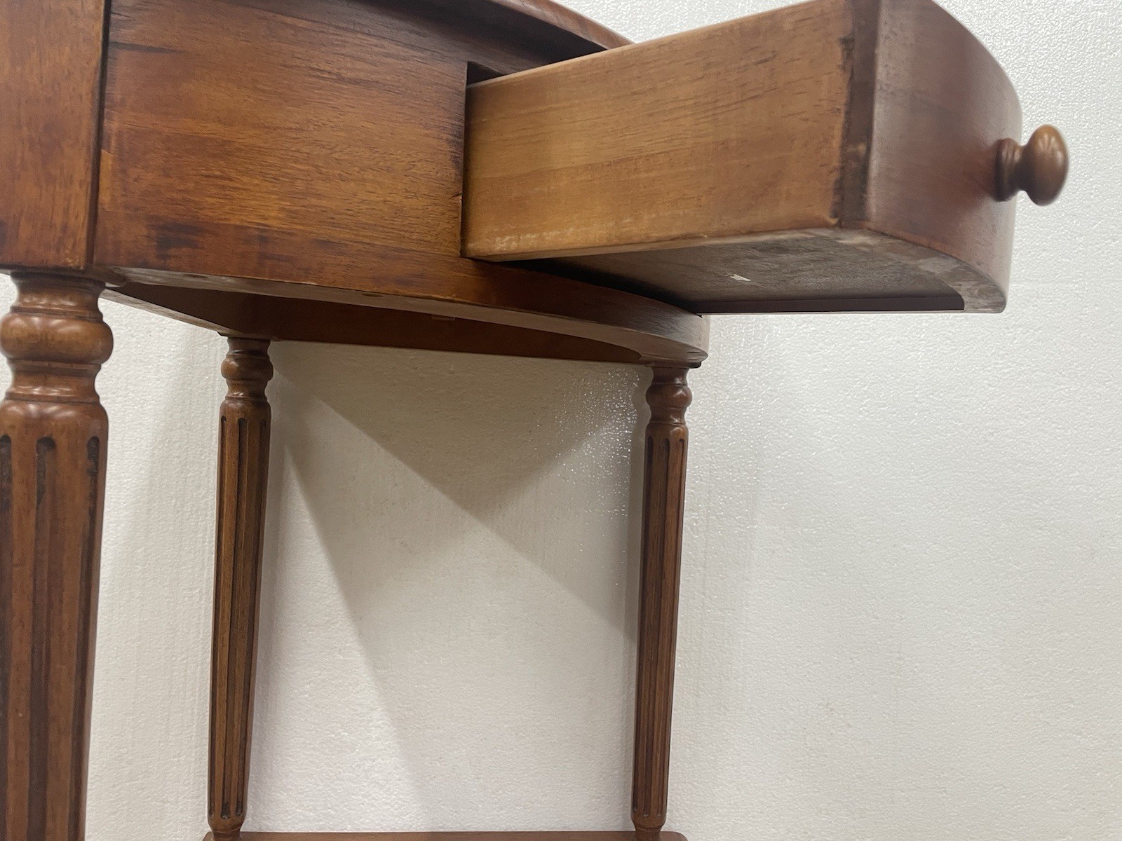 Corner Stand w Shelf, Drawer Sheraton Style Accent Table