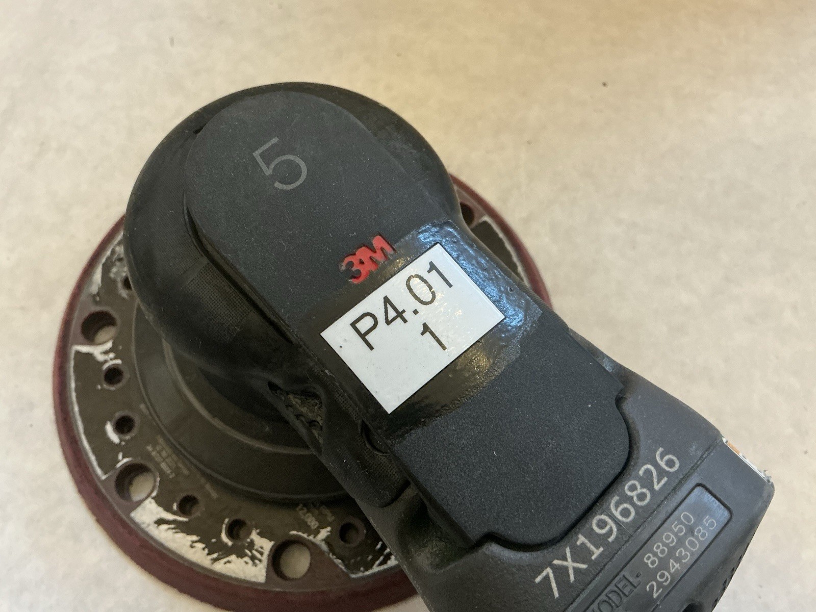 3M Pneumatic Random Orbital Sander, 88950, 6 in, Variable Speed 3/16” Orbit