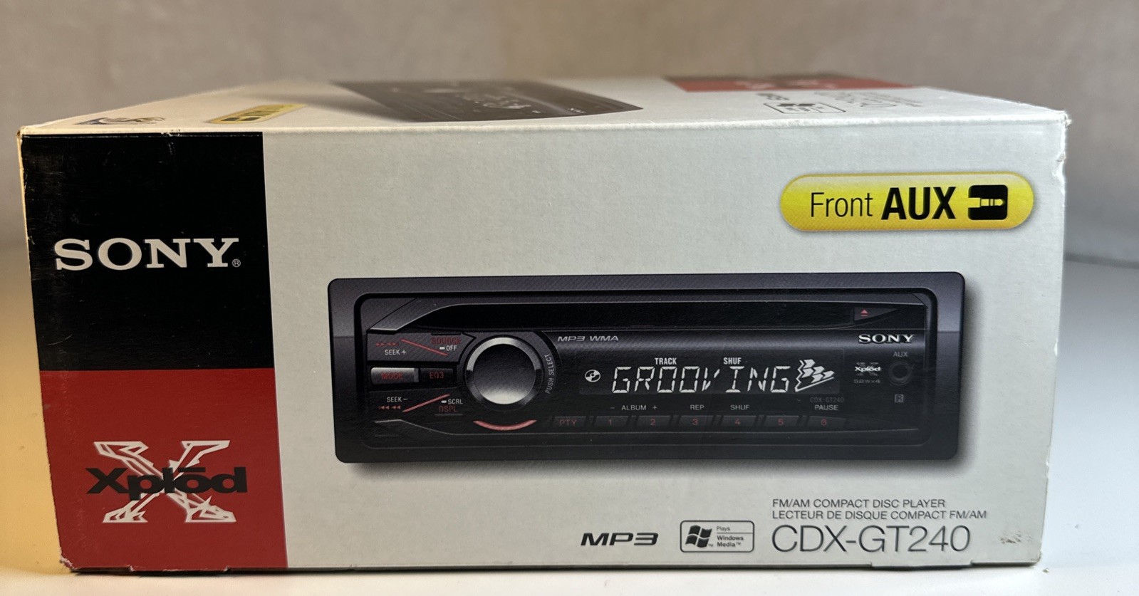Sony Xplod CDX-GT240 Car Truck FM/AM Compact Disc Player MP3 Front AUX New
