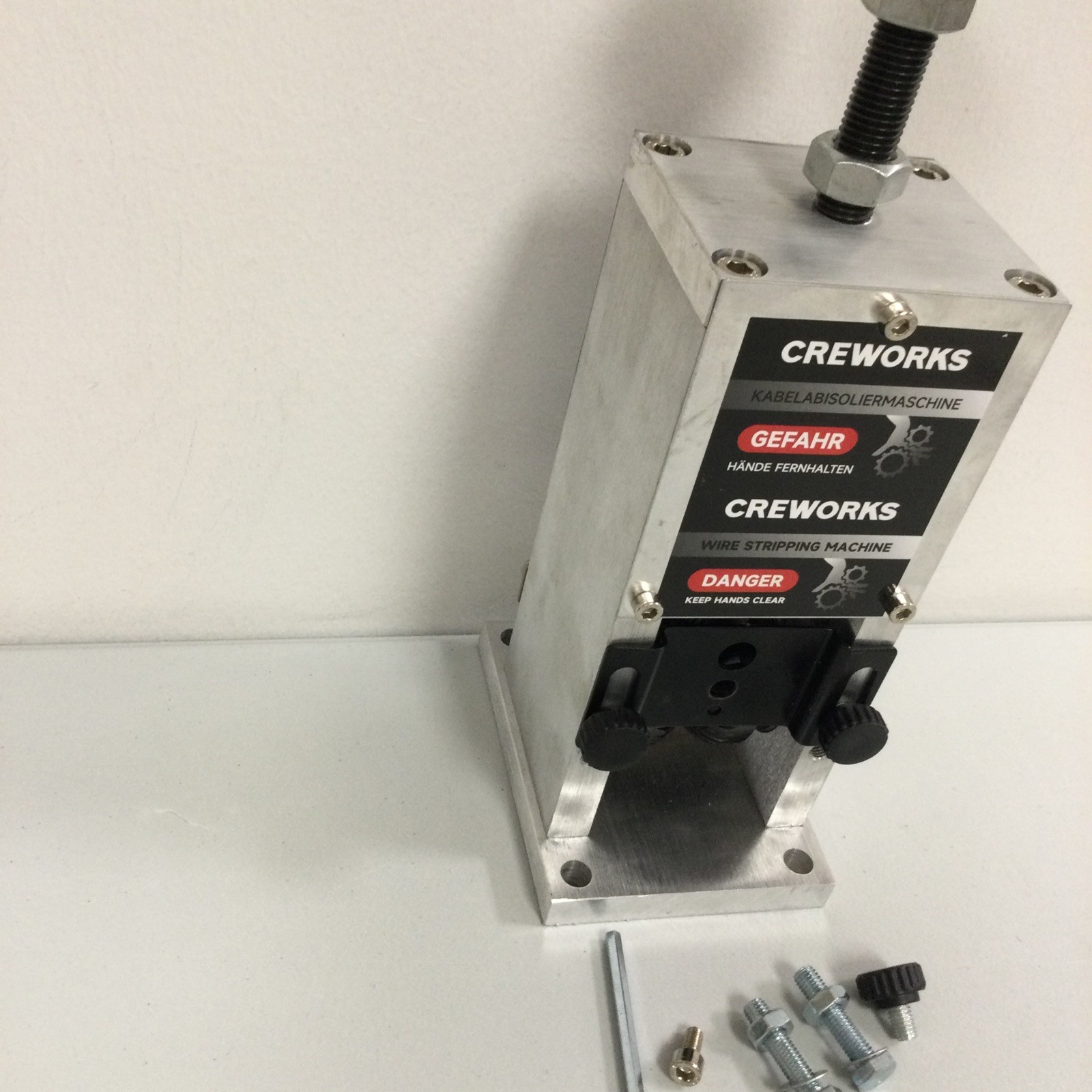 Creworks Manual Wire Stripper Machine – 0.06″–1″ Drill-Powered Cable (READ)