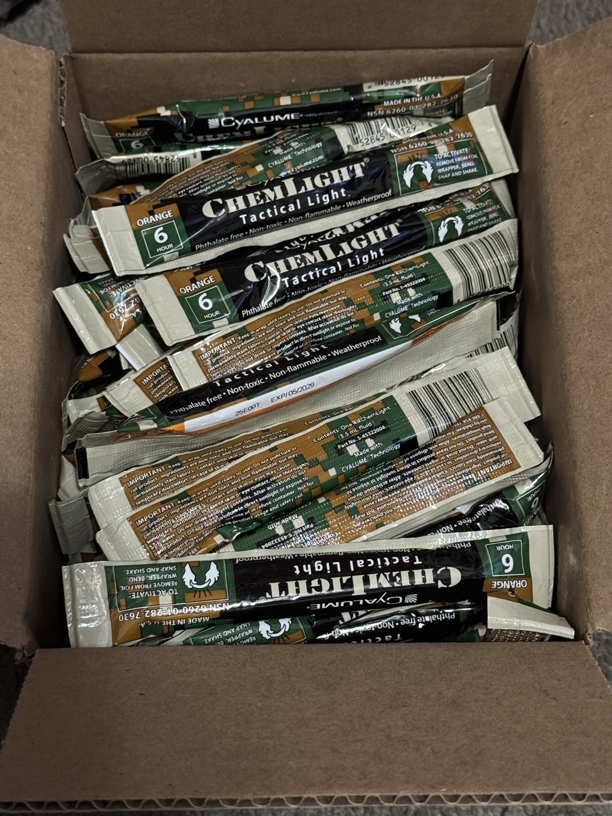 100 Cyalume Chemlight Glow Stick 4" 6 HR-ORANGE CAMPING-SAFETY