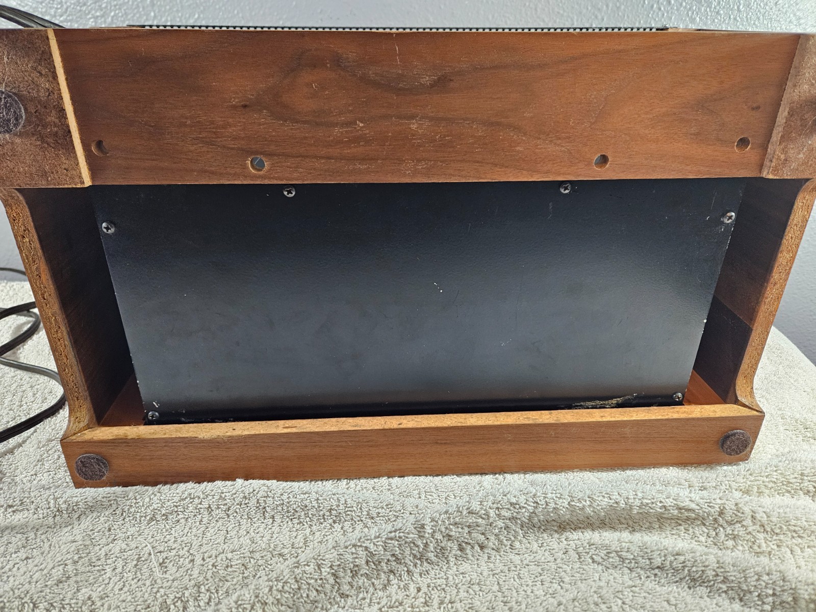 Marantz 7T Console pre-amplifier. See it play!