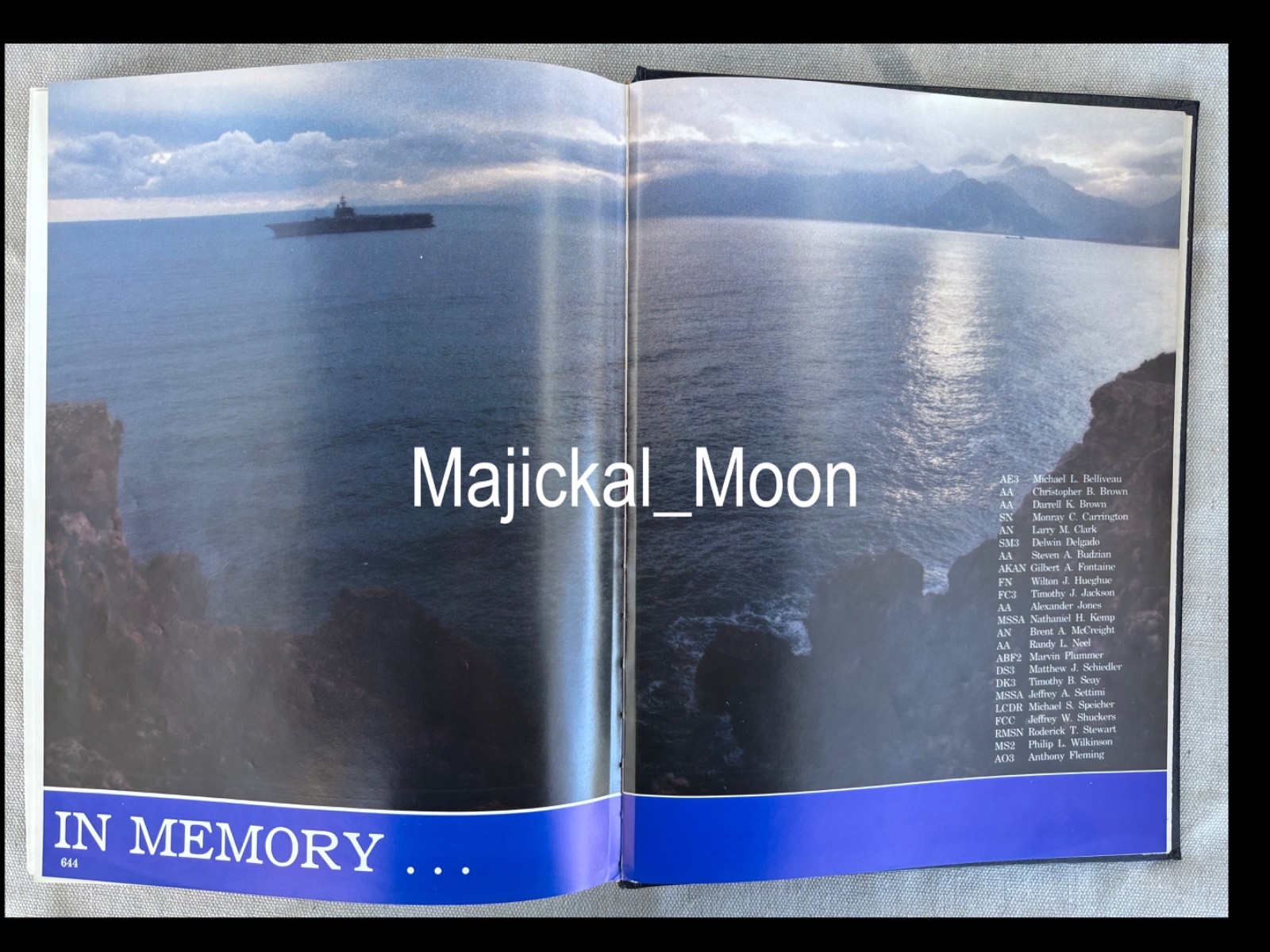 USS SARATOGA CV-60 Desert Shield & Desert Storm Deployment Cruise Book 1990-1991