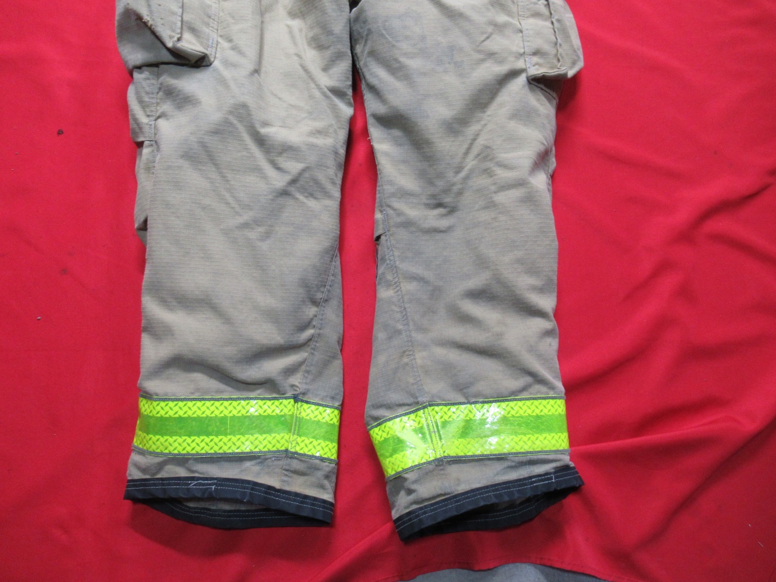 Mfg 2016 GLOBE GXCEL 44 x 34 Firefighter Turnout Bunker Pants FIRE RESCUE GEAR